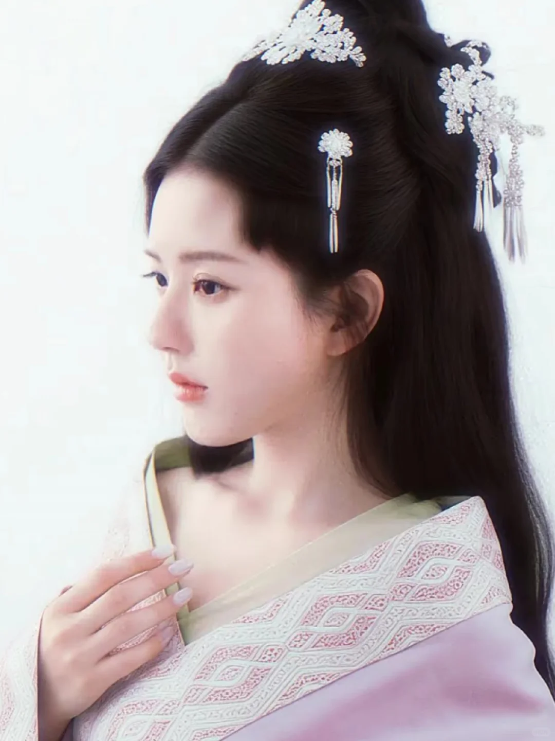 赵露思战国袍真的好有韵味