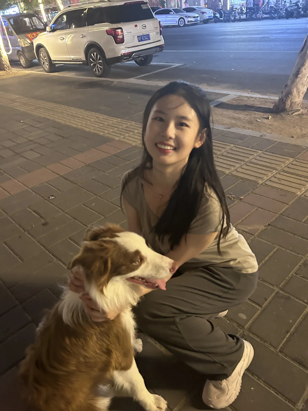 npy要在家族群里发我的照片