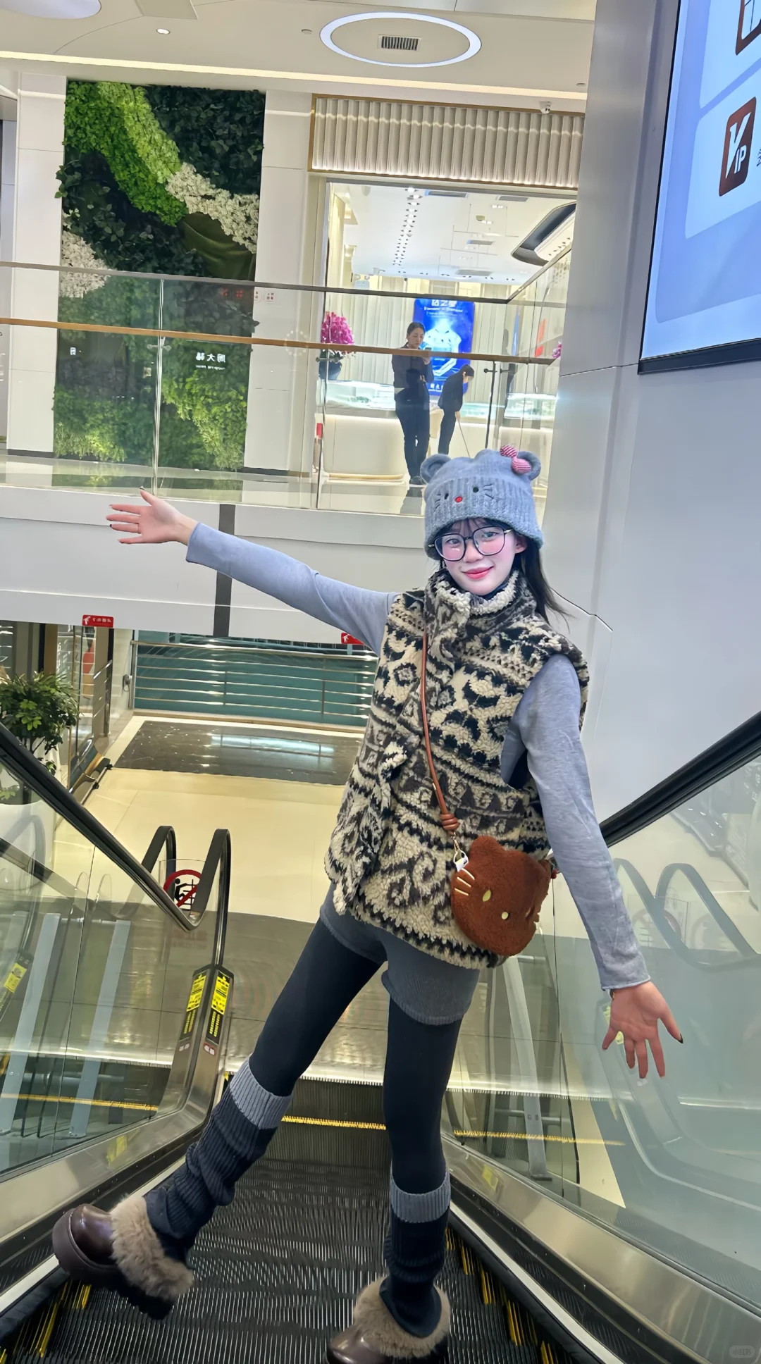 生活费1500💰女大学生秋冬韩里韩气穿搭分享