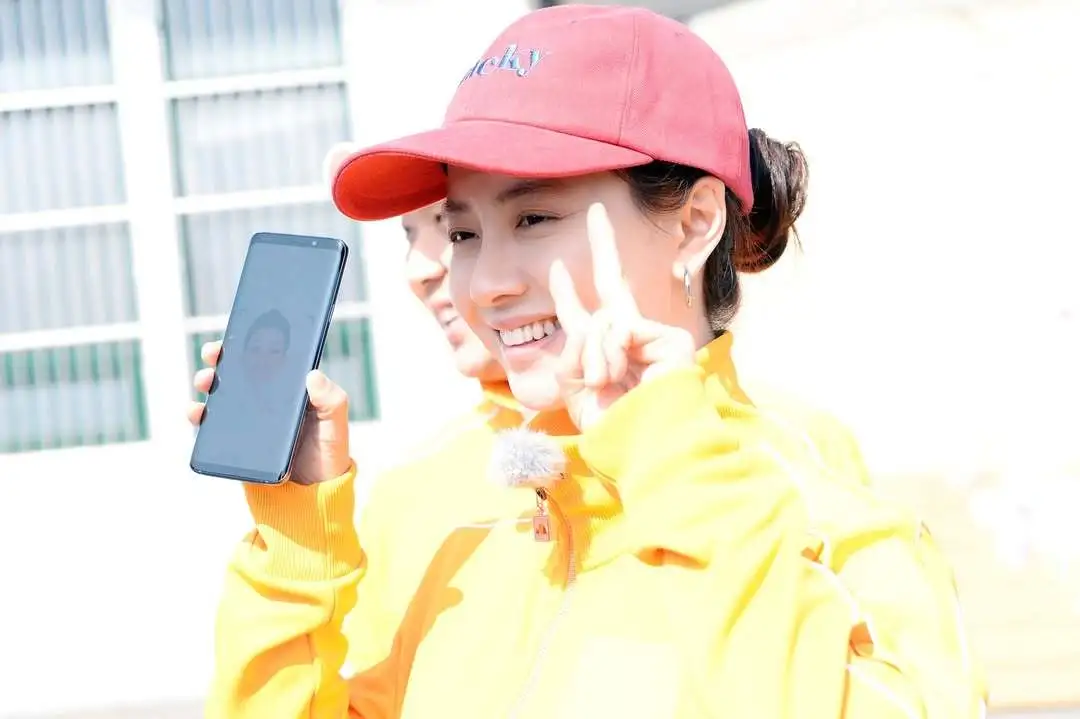 SBS摄影师更新智孝照片(被萌死啦)