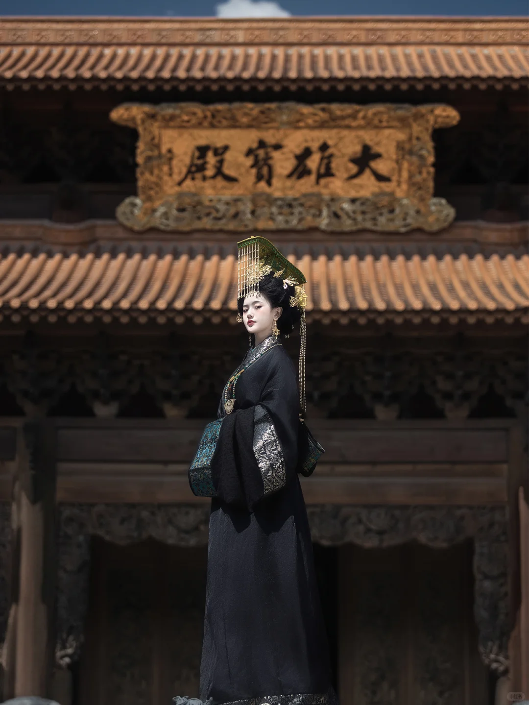 权利是女人最好的医美！权倾朝野的女帝写真