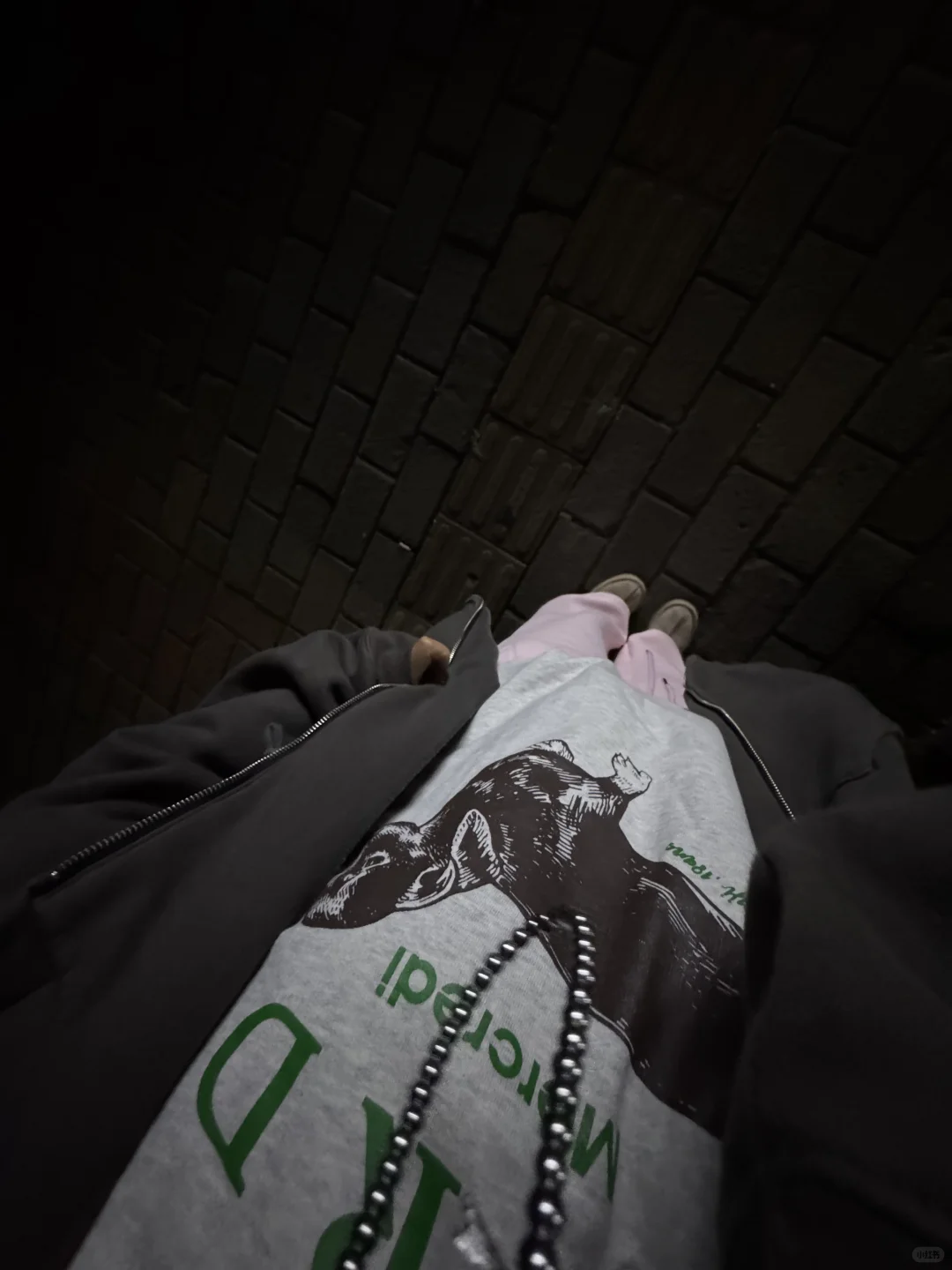 武汉女研穿什么～