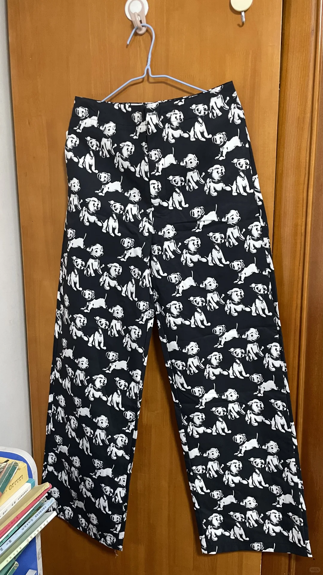 女大学生毕业了 一件不留