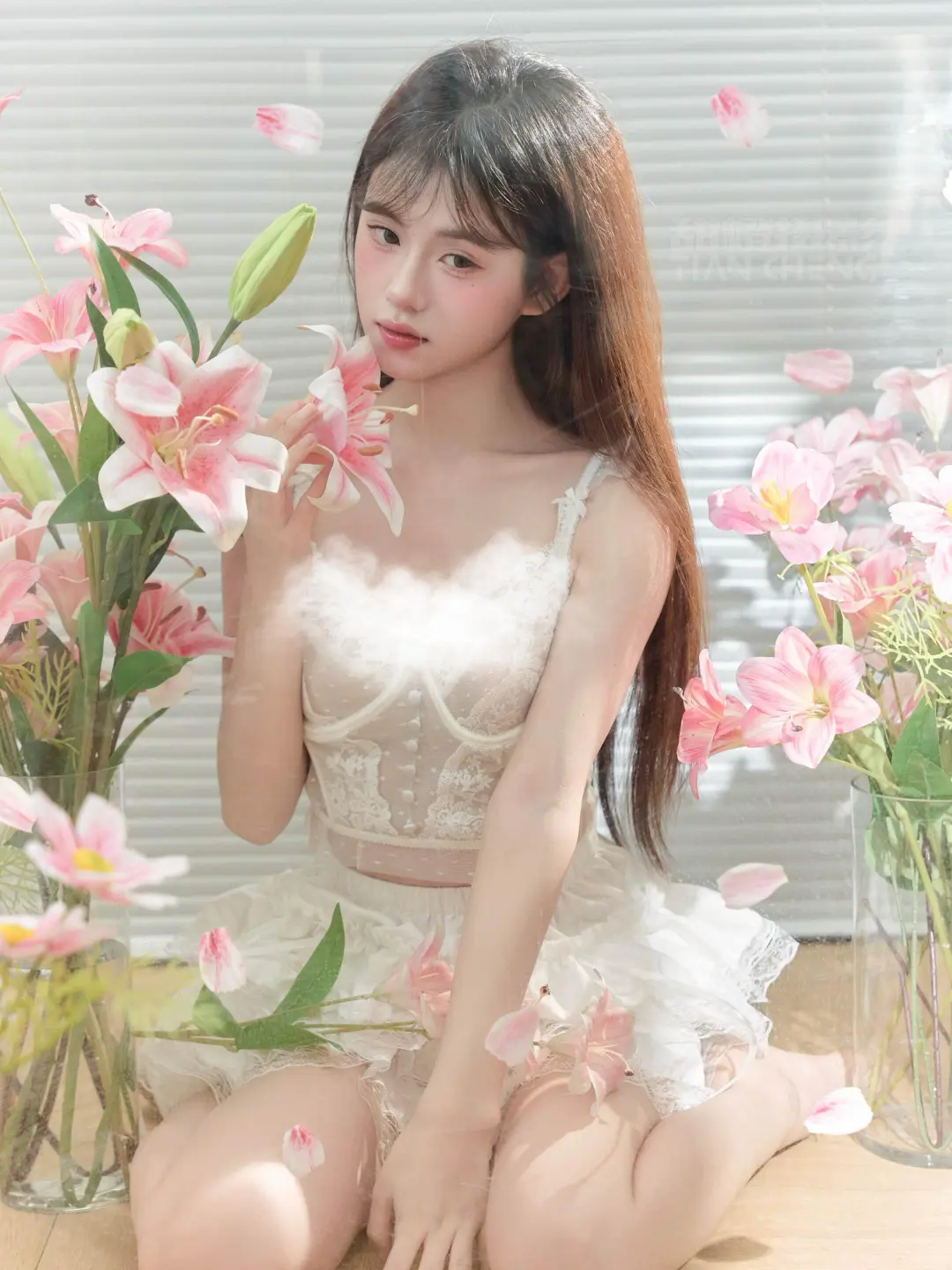 花系少女私房写真，把春日浪漫穿在身上🌸