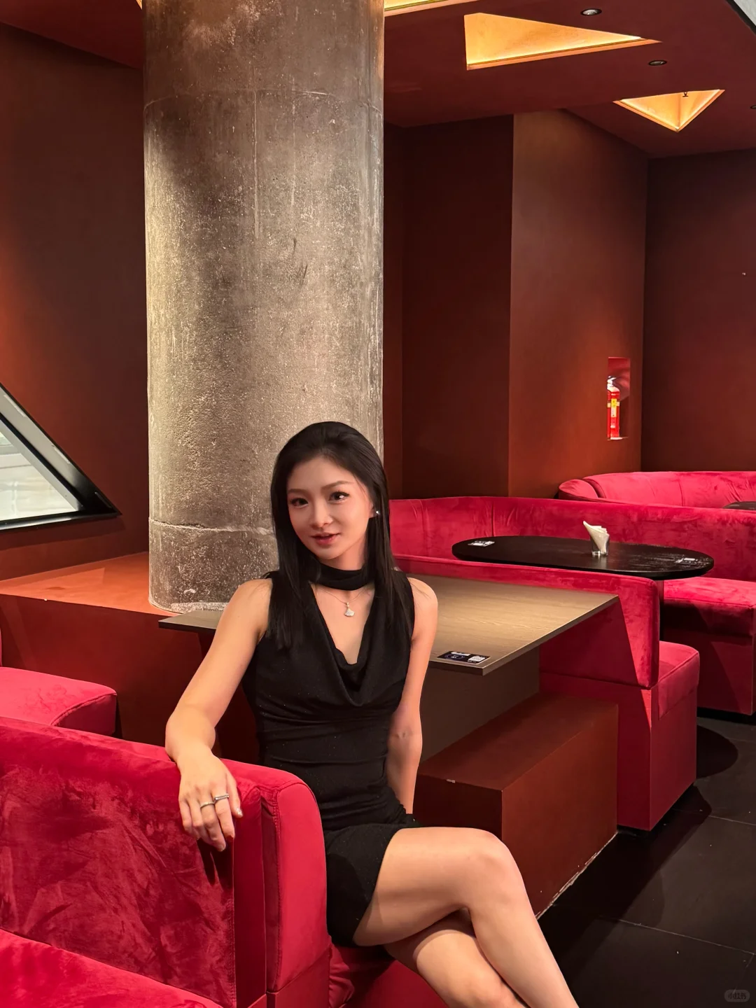 姐感甜御风的少妇