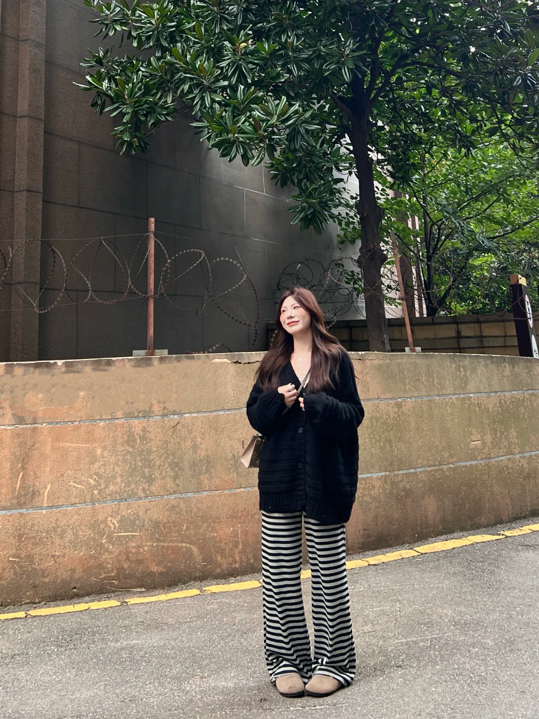 168 135斤｜秋天的第一件黑色毛衣～