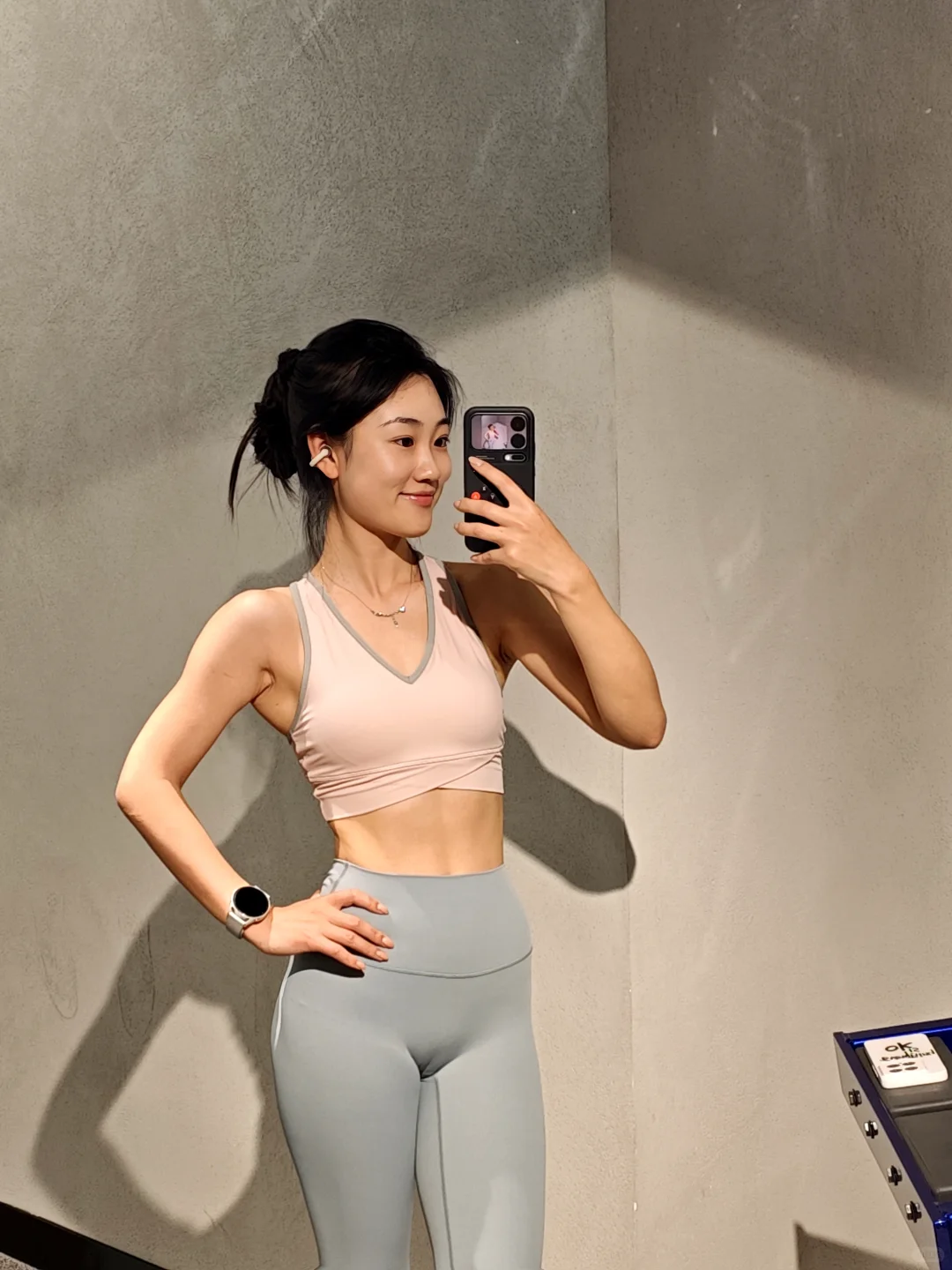 170 52 健身女身材长这样