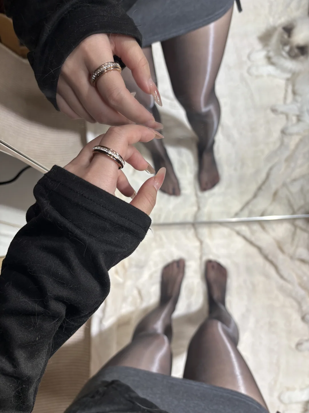 约会斩男黑丝！极光细闪加持，走路都带光