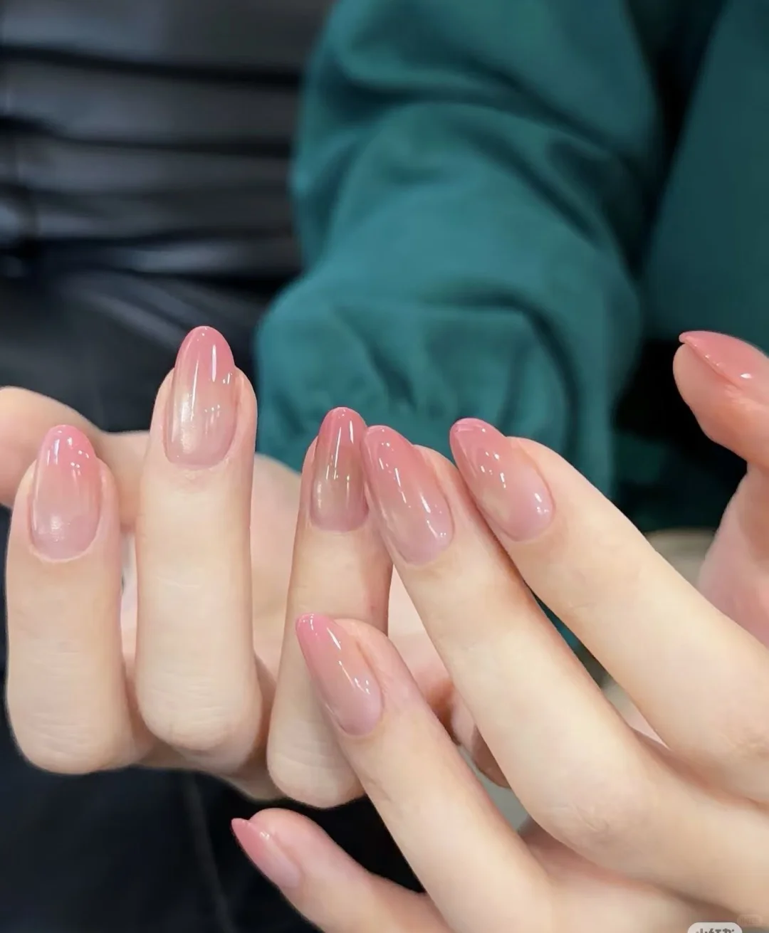 自存-美甲，穿搭，妆容