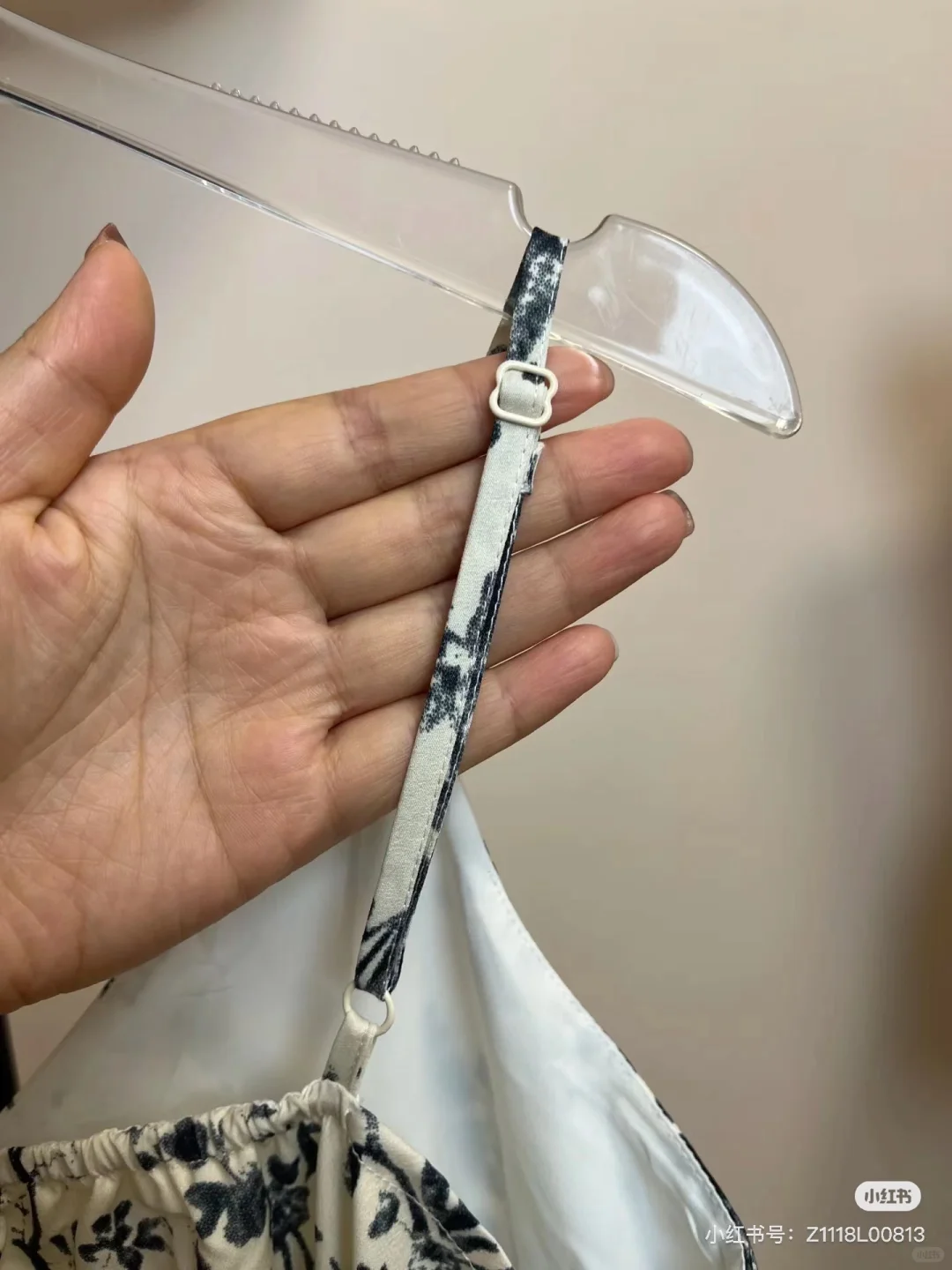 49🌟Mixblu黑色印花吊带连衣裙