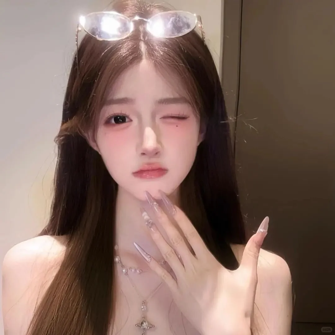 Frioxo | 纯欲女头