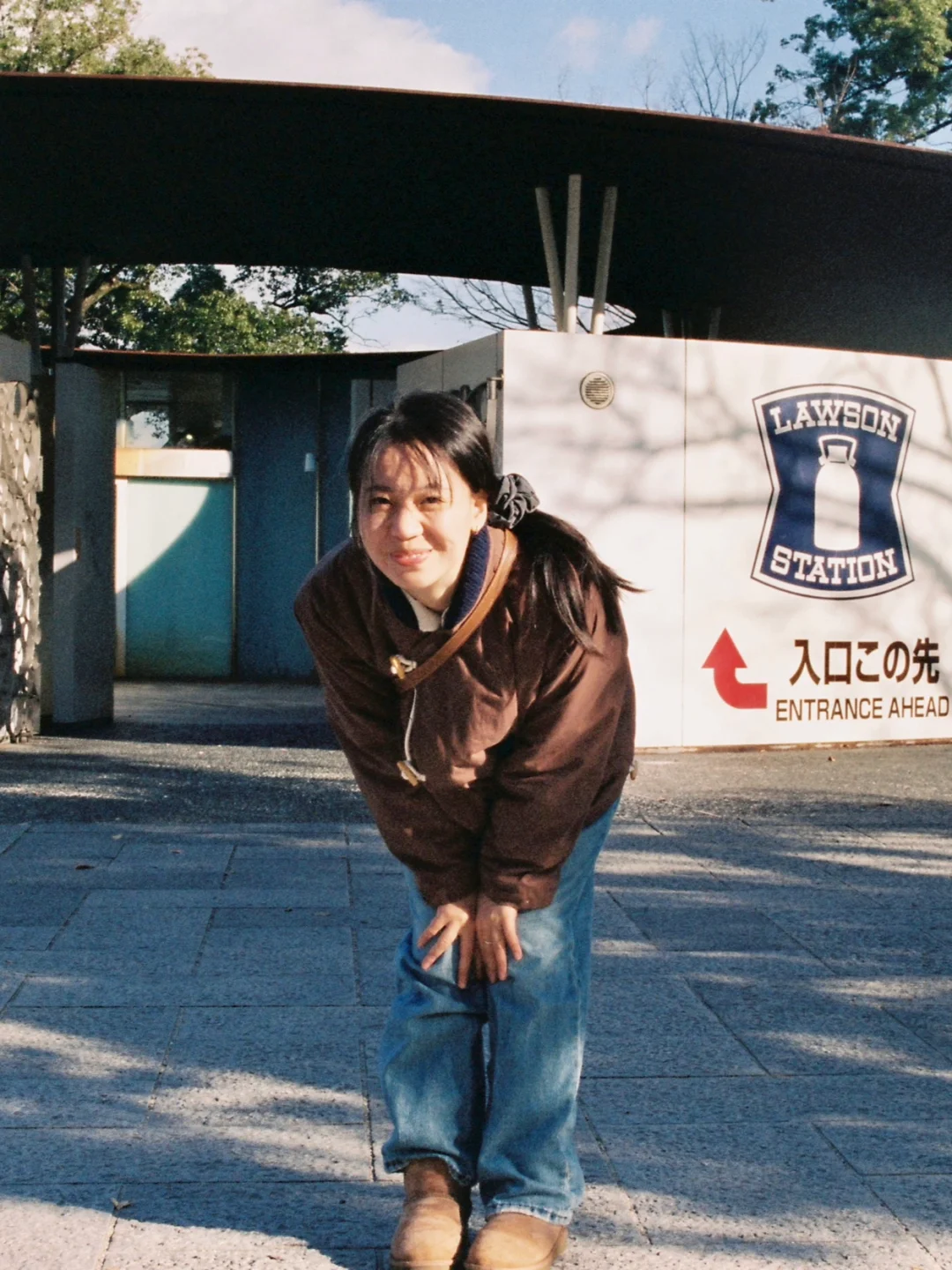 喜欢雀斑、牙套、自然卷、粗壮的小腿。