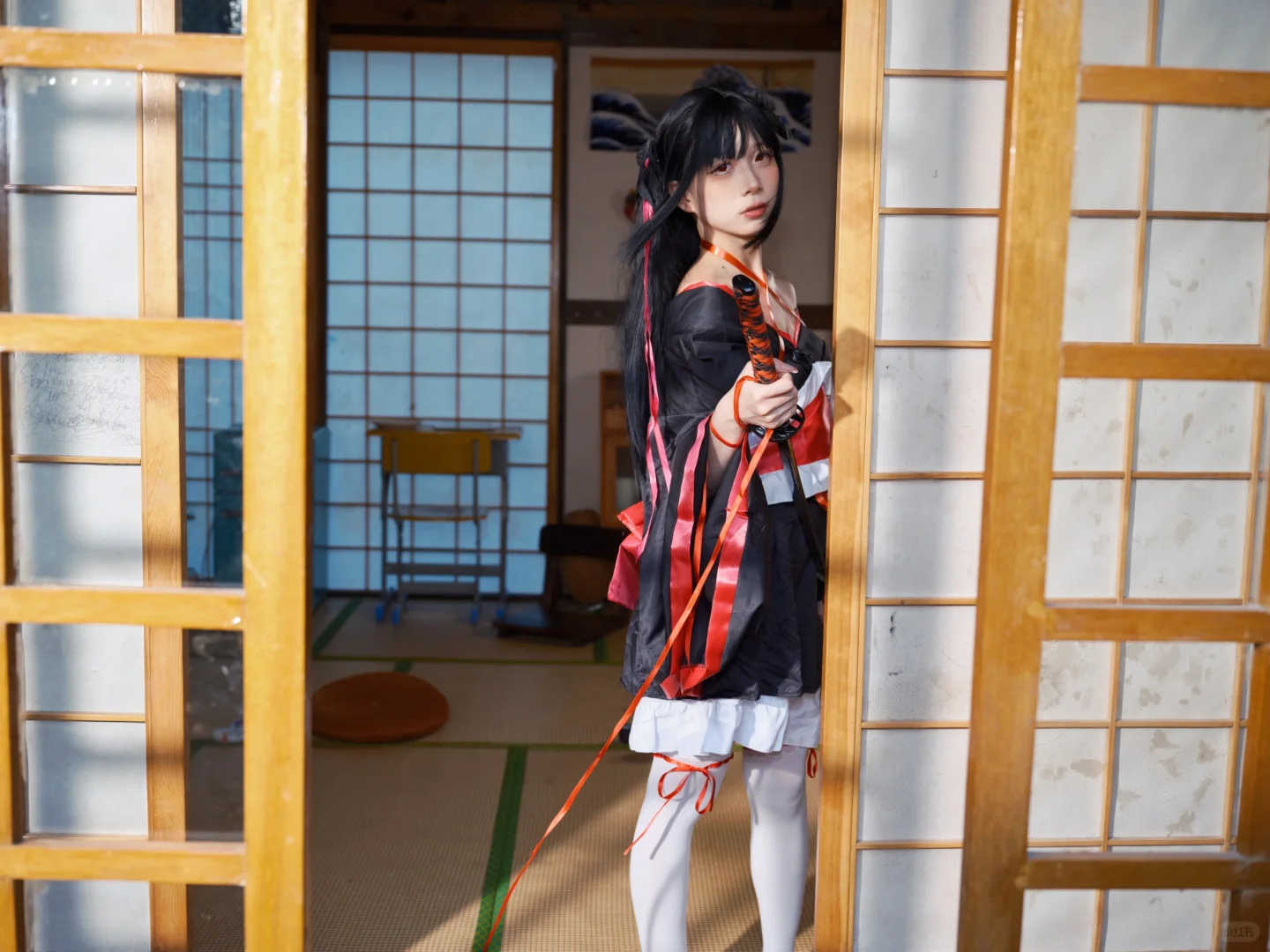 要进屋来比试比试吗