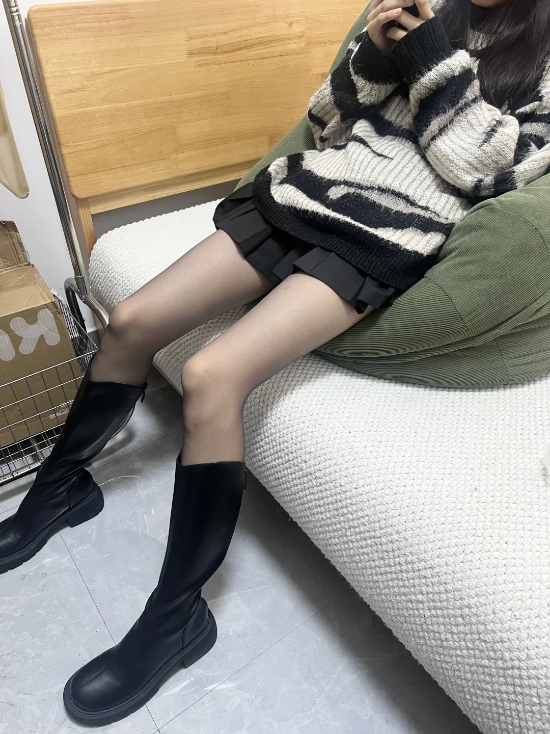 高个子姐妹秋冬的黑丝穿搭来啦❗️