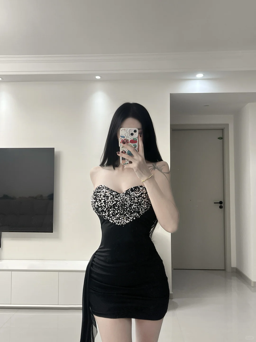 左滑上身爱心包臀裙！！