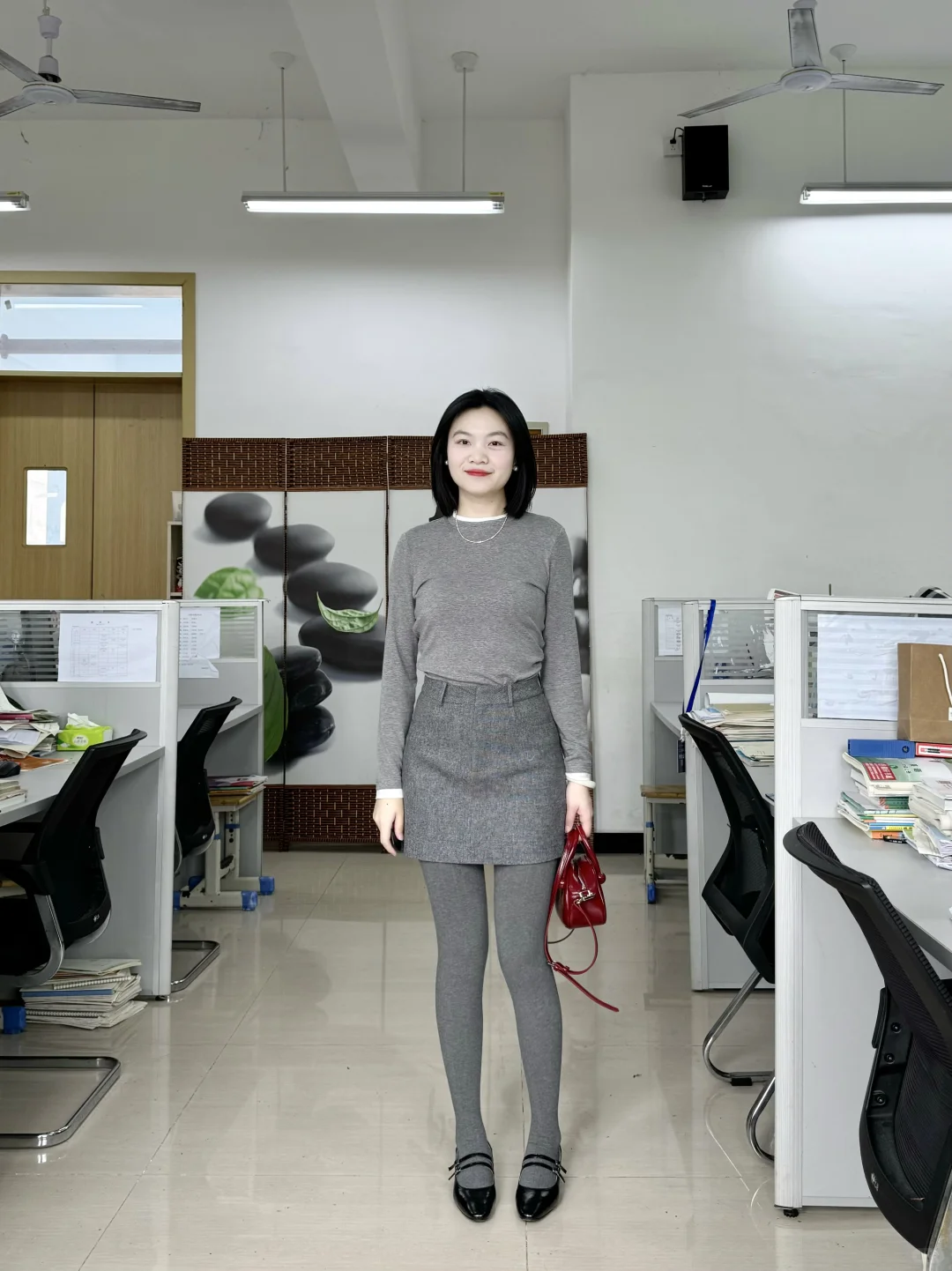 教师穿搭｜英语老师秋冬的漂亮内搭们～～