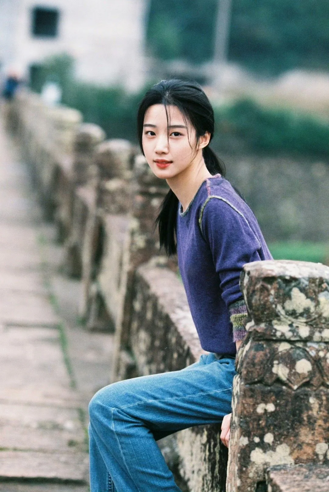 听老家人说县里面来了好几位女明星