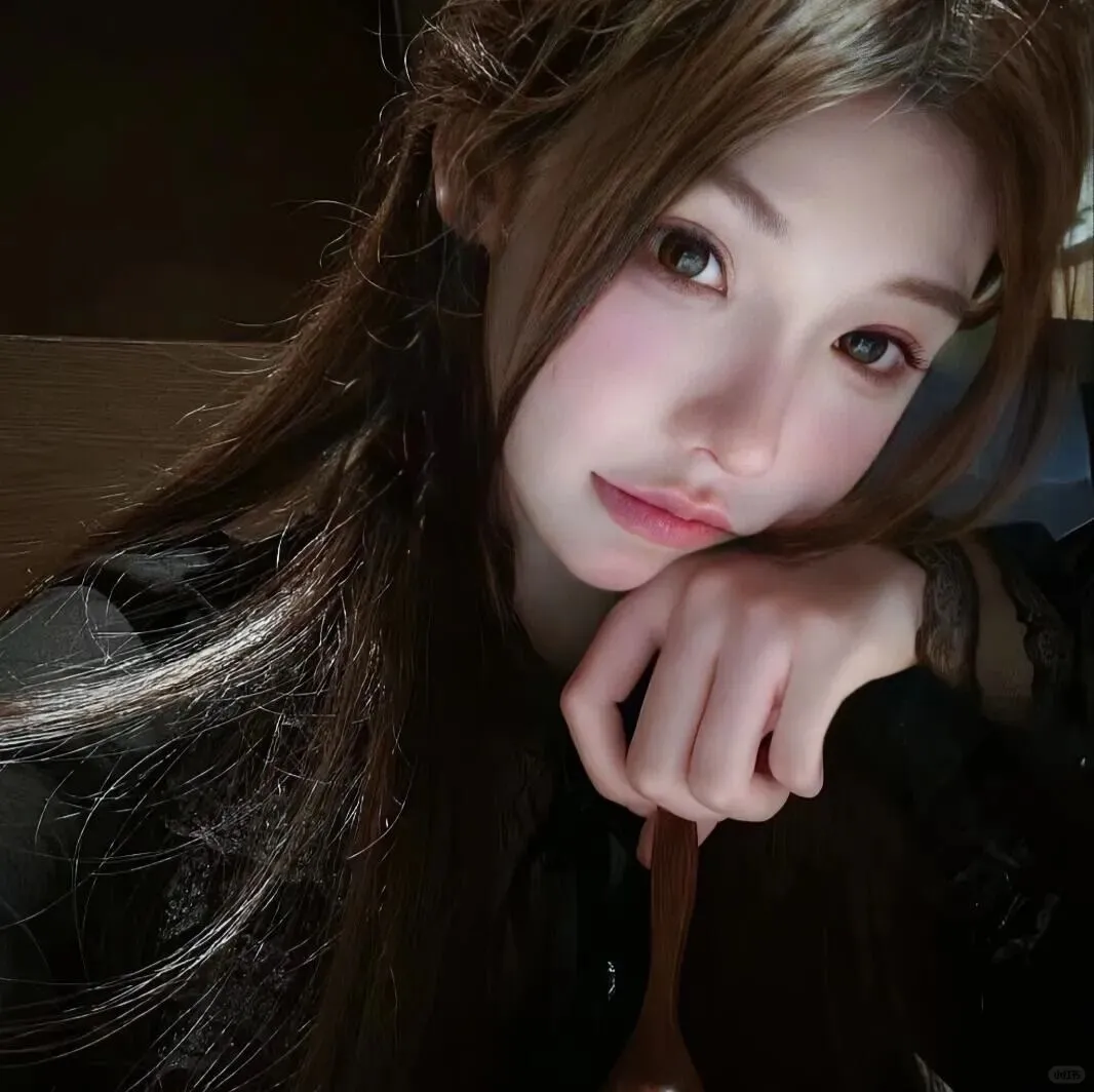 𝙒𝙚𝘾𝙝𝙖𝙩纯欲头像第六十三