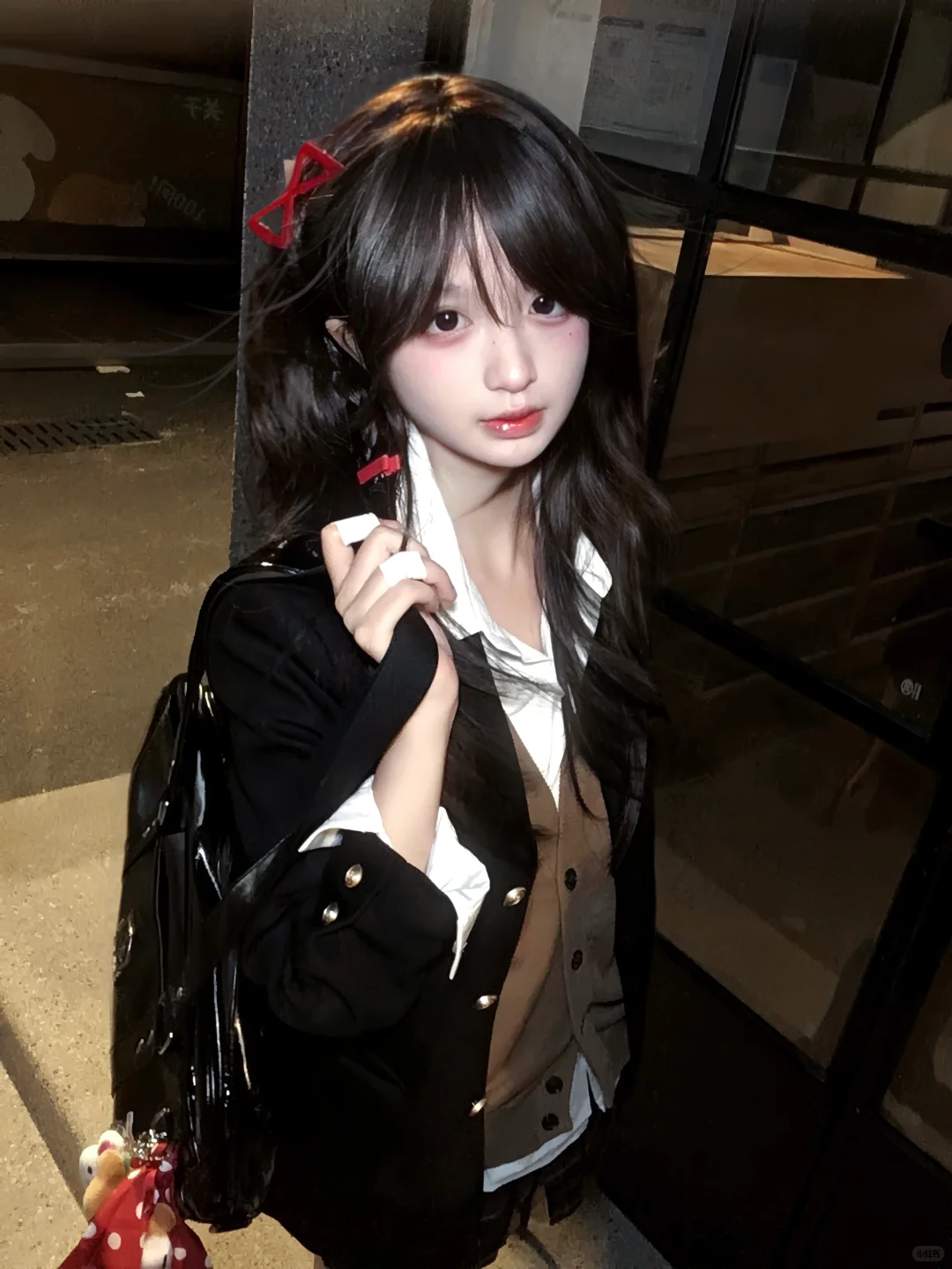 “可以摸摸你吗…”