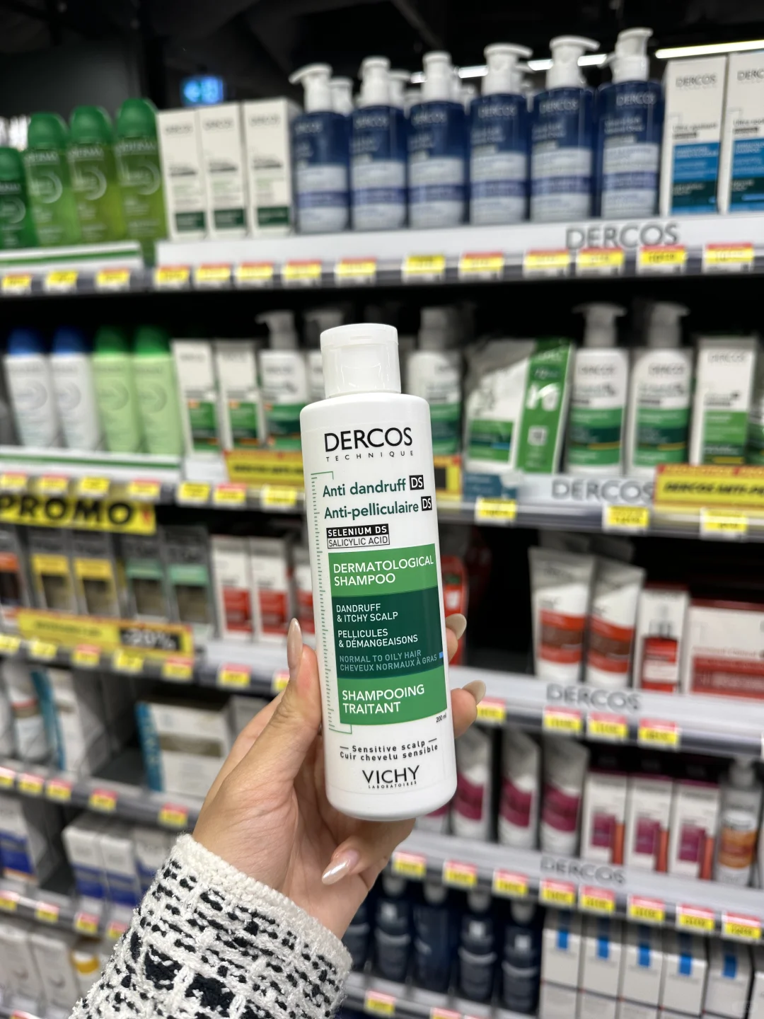 法国女生的美学密码：不费力的干净高级感