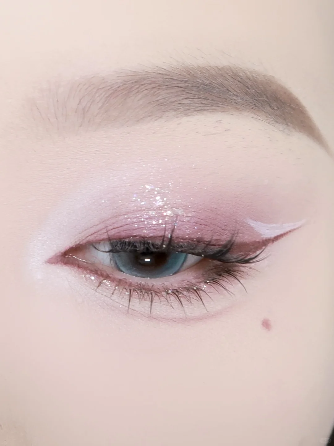 氛围感娇媚灵动狐系眼妆～