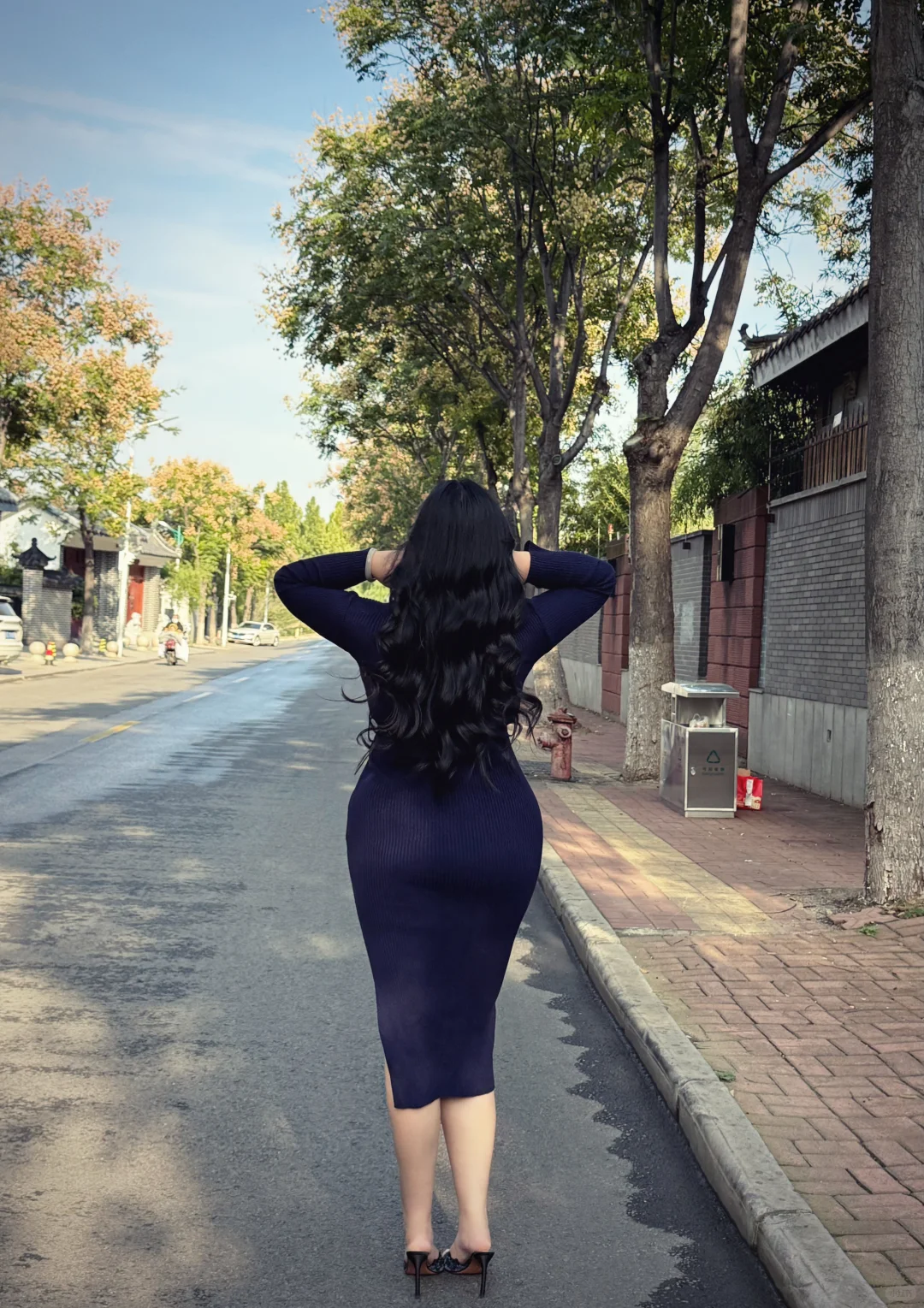 我来了 终于可以发作品了😭