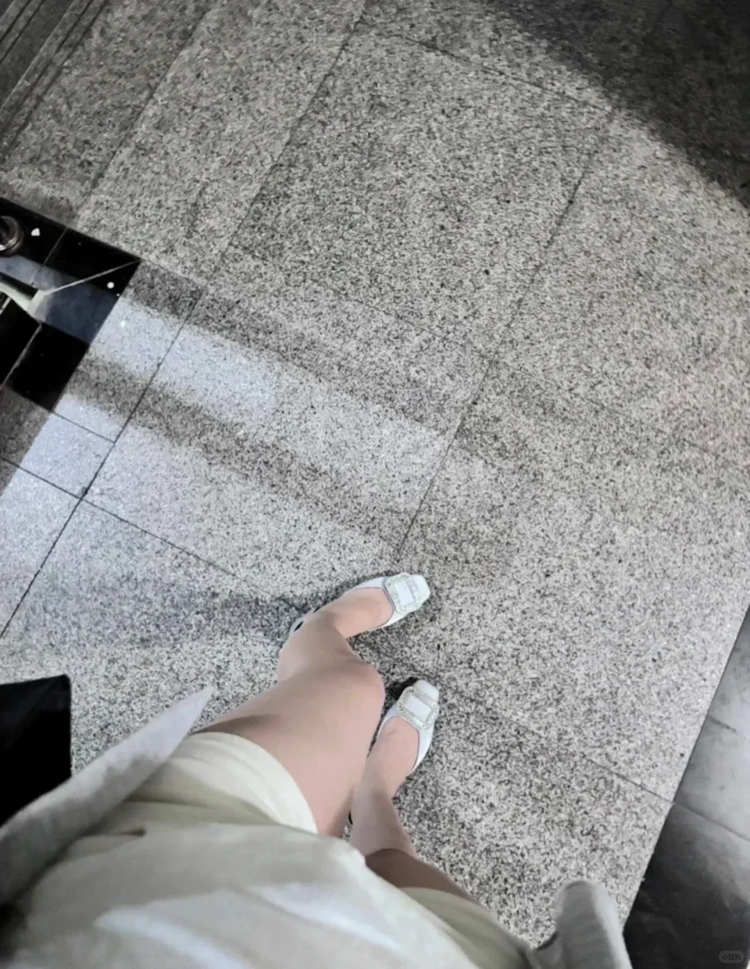 北京老阿姨 一个人撑不住了（有照片）