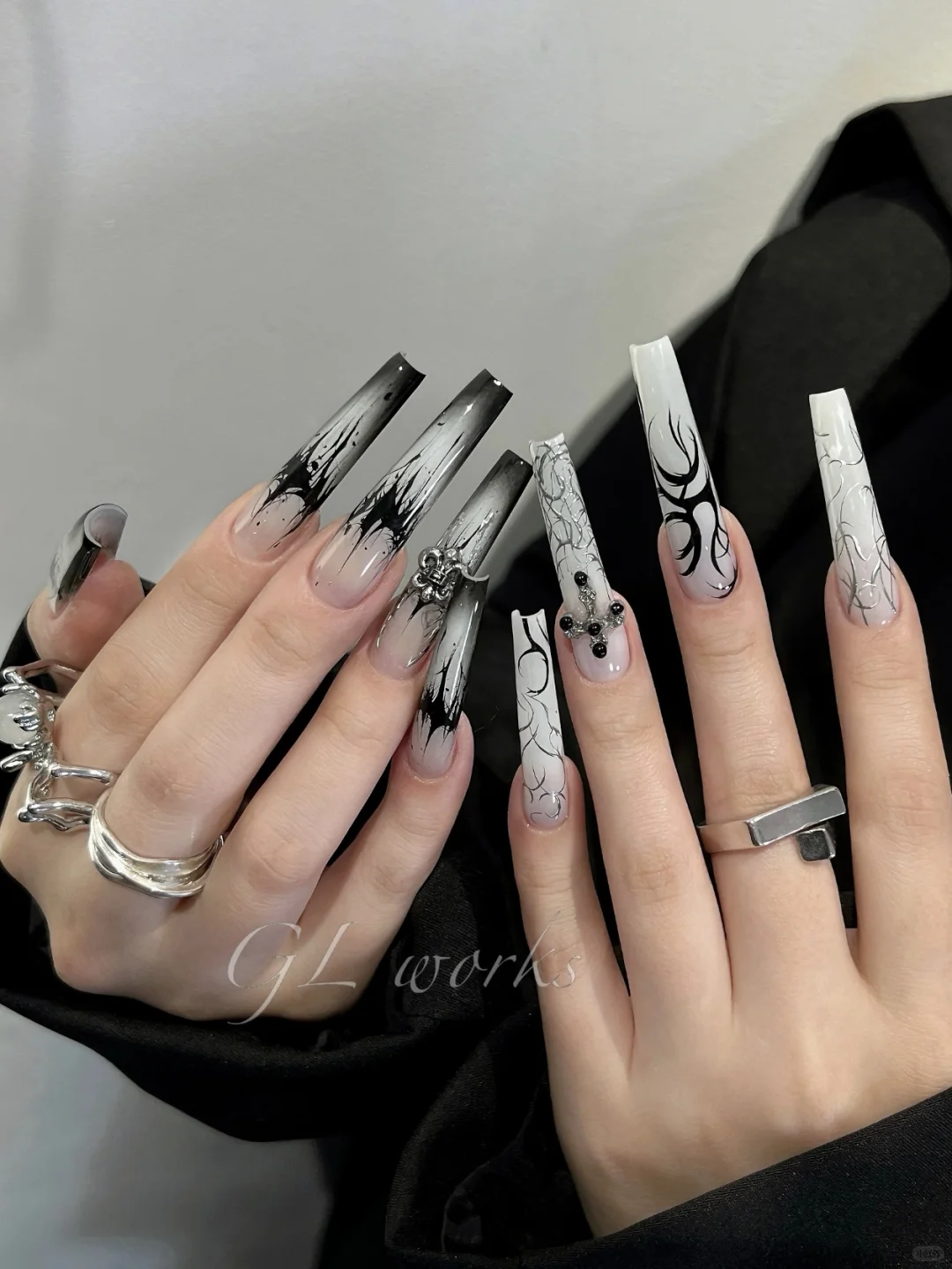 🖤暗黑系美甲｜⛓️金属风