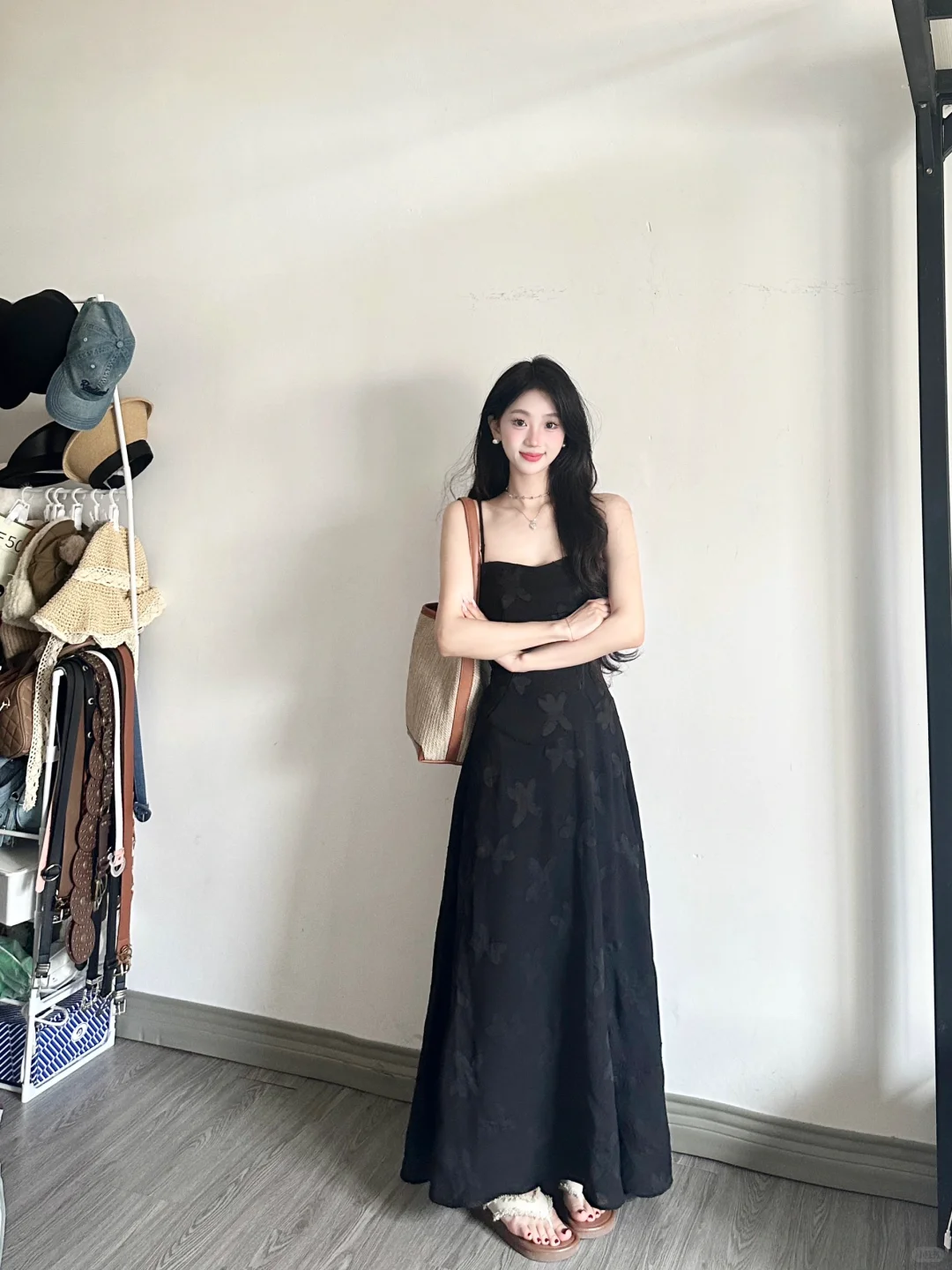 158cm！挖到一条长度合适的吊带长裙！