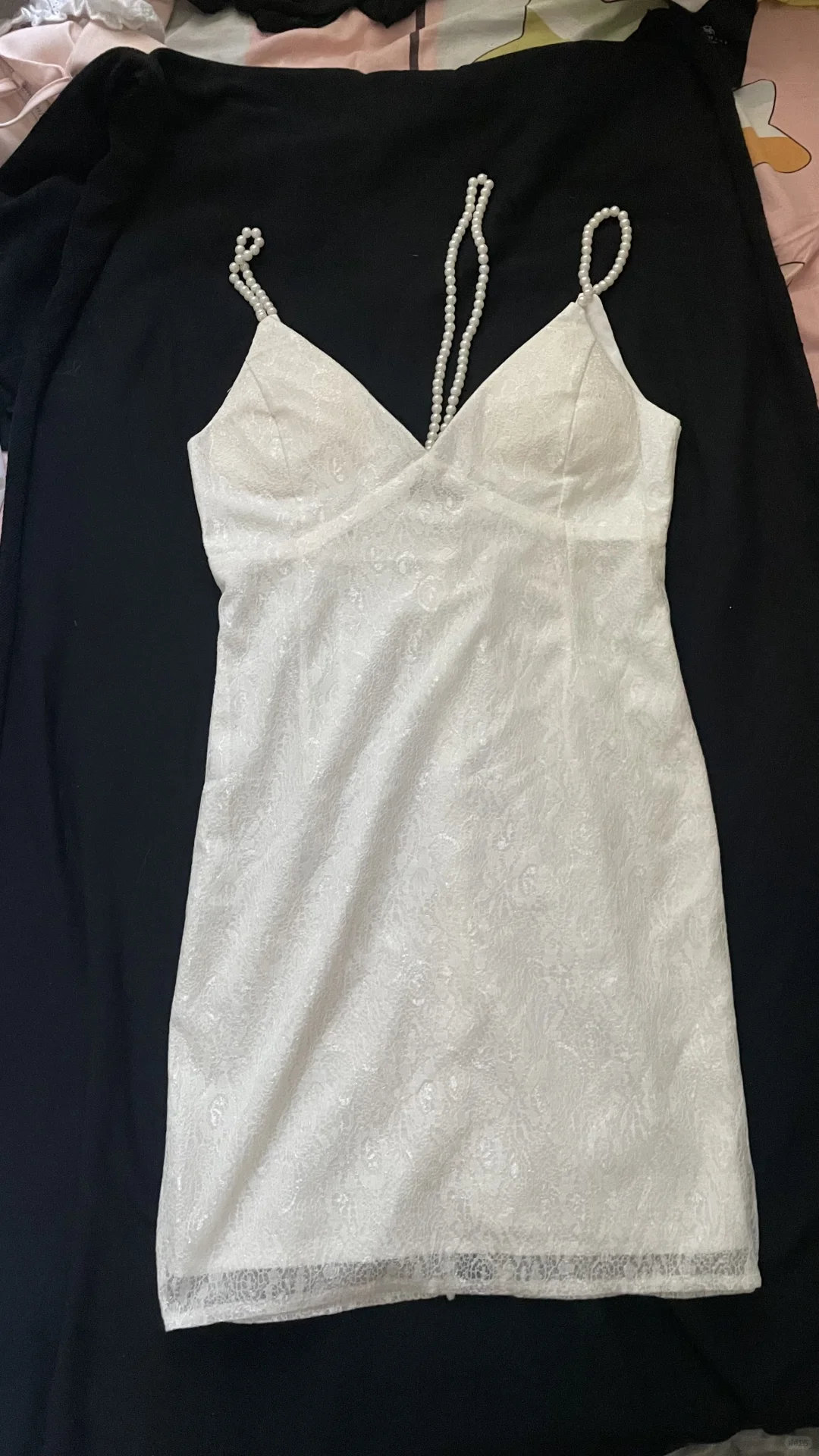 女大学生毕业了 一件不留