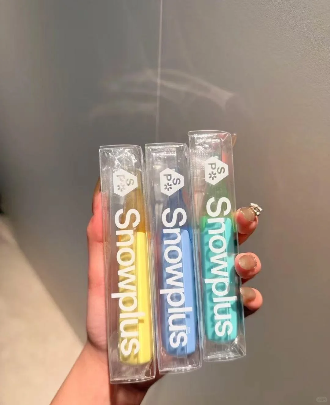 现在连电子smoke都开始拼颜值了！？