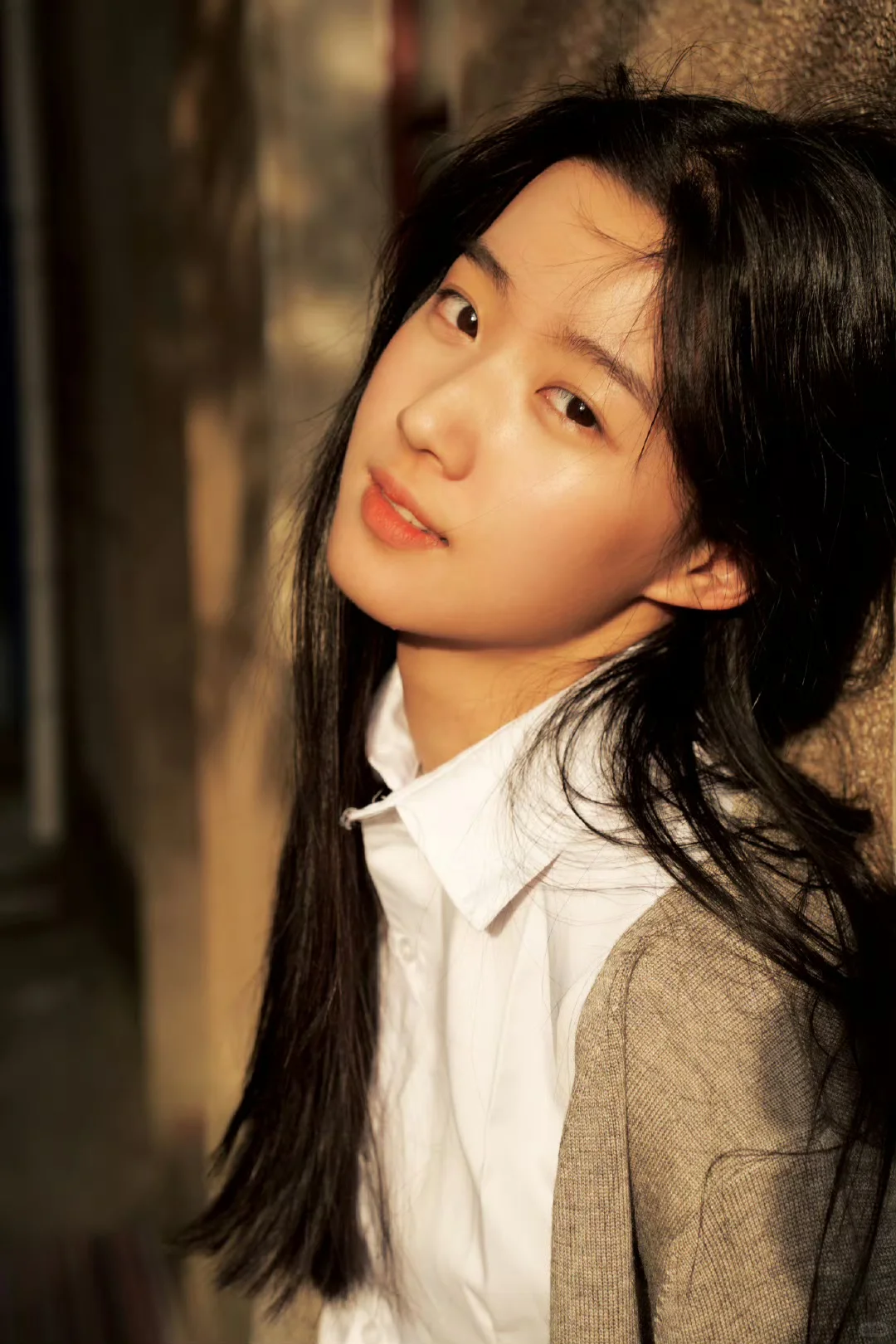 听老家人说县里面来了好几位女明星