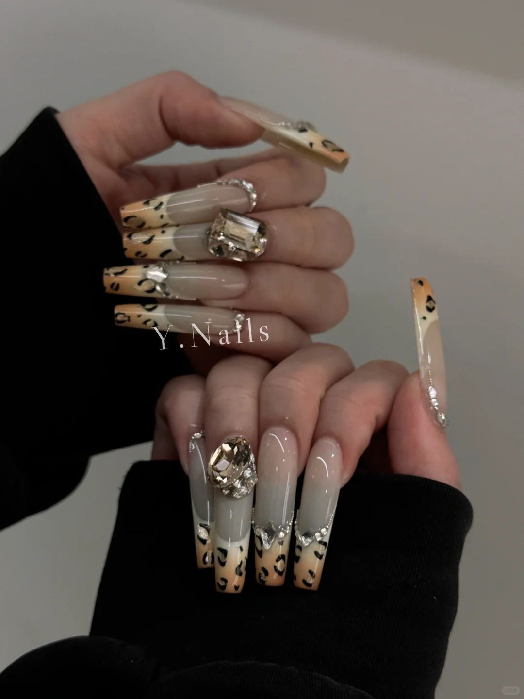 豹纹真的又酷又性感！！！