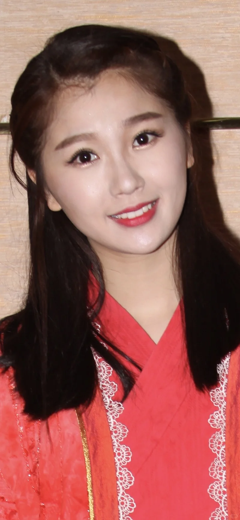 虞书欣早期 国风甜妹 美的