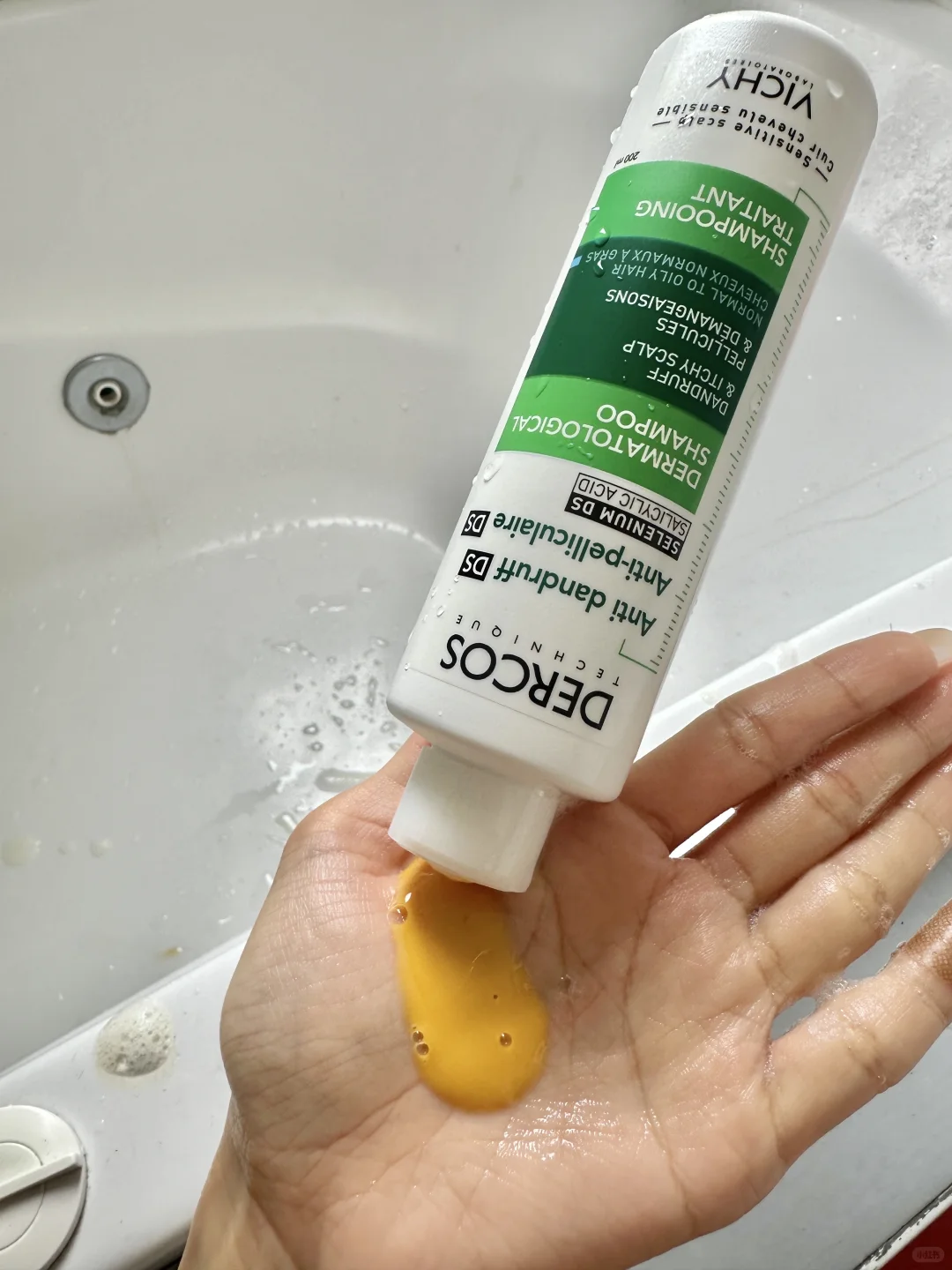 法国女生的美学密码：不费力的干净高级感