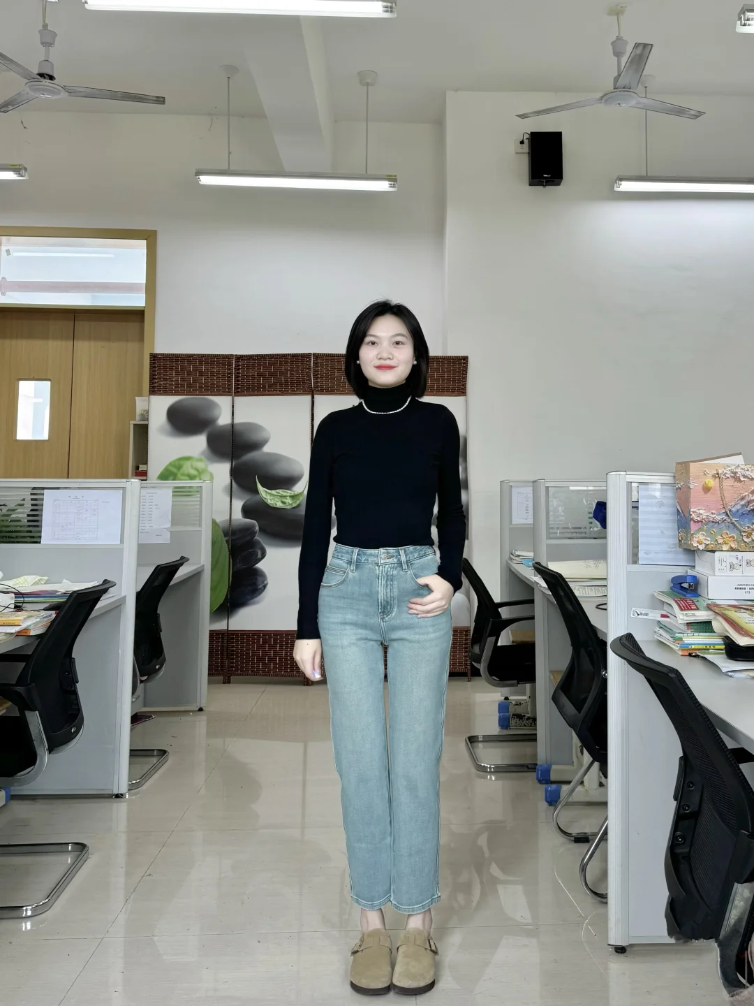 教师穿搭｜英语老师秋冬的漂亮内搭们～～