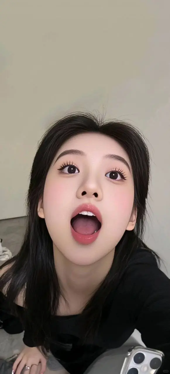 壁纸上新：这腰你不爱吗！