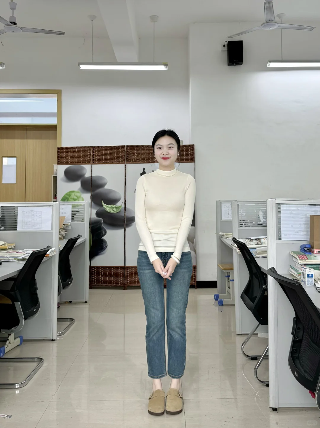 教师穿搭｜英语老师秋冬的漂亮内搭们～～