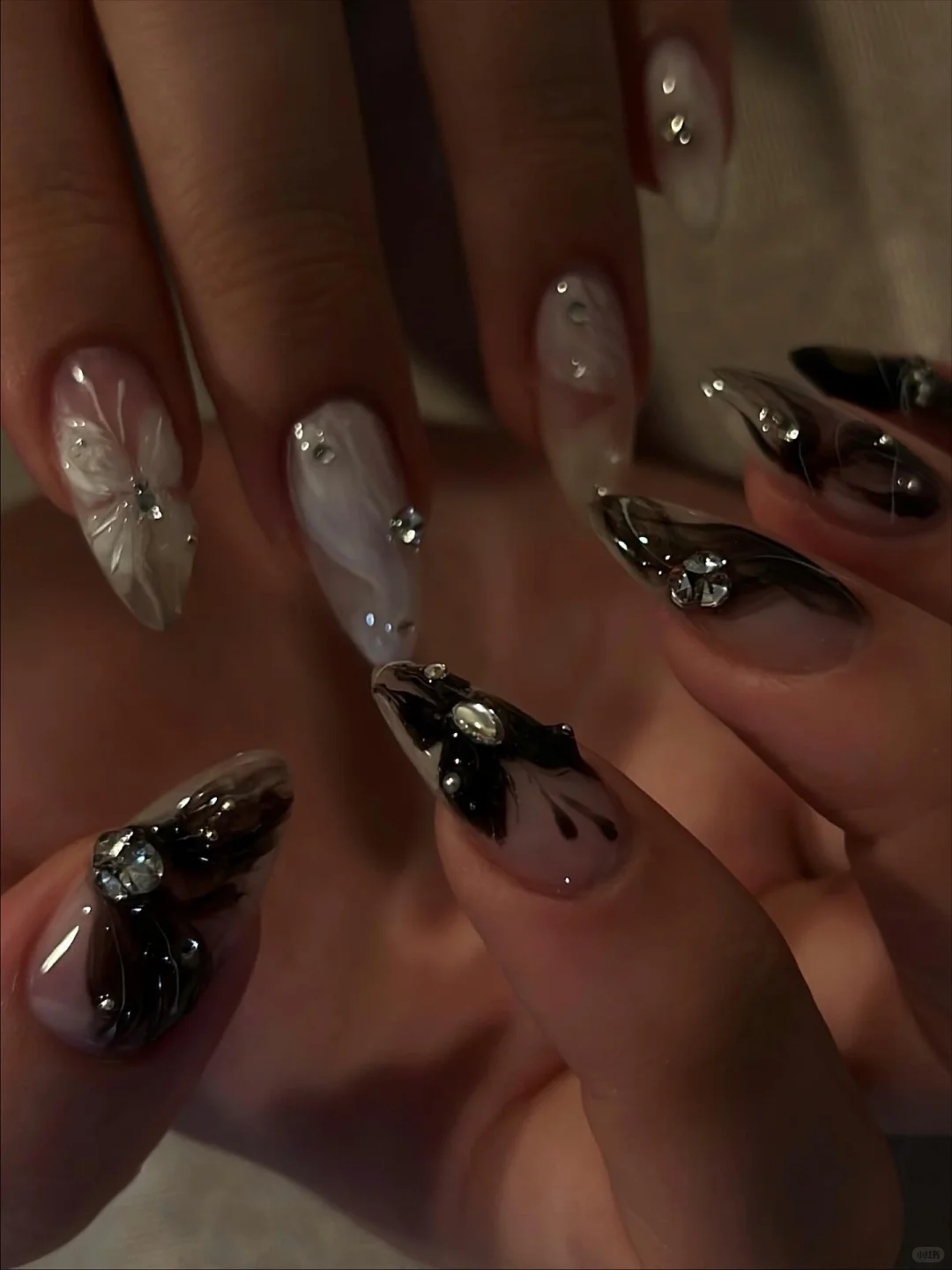 黑白蝴蝶🦋辣妹暈染甲