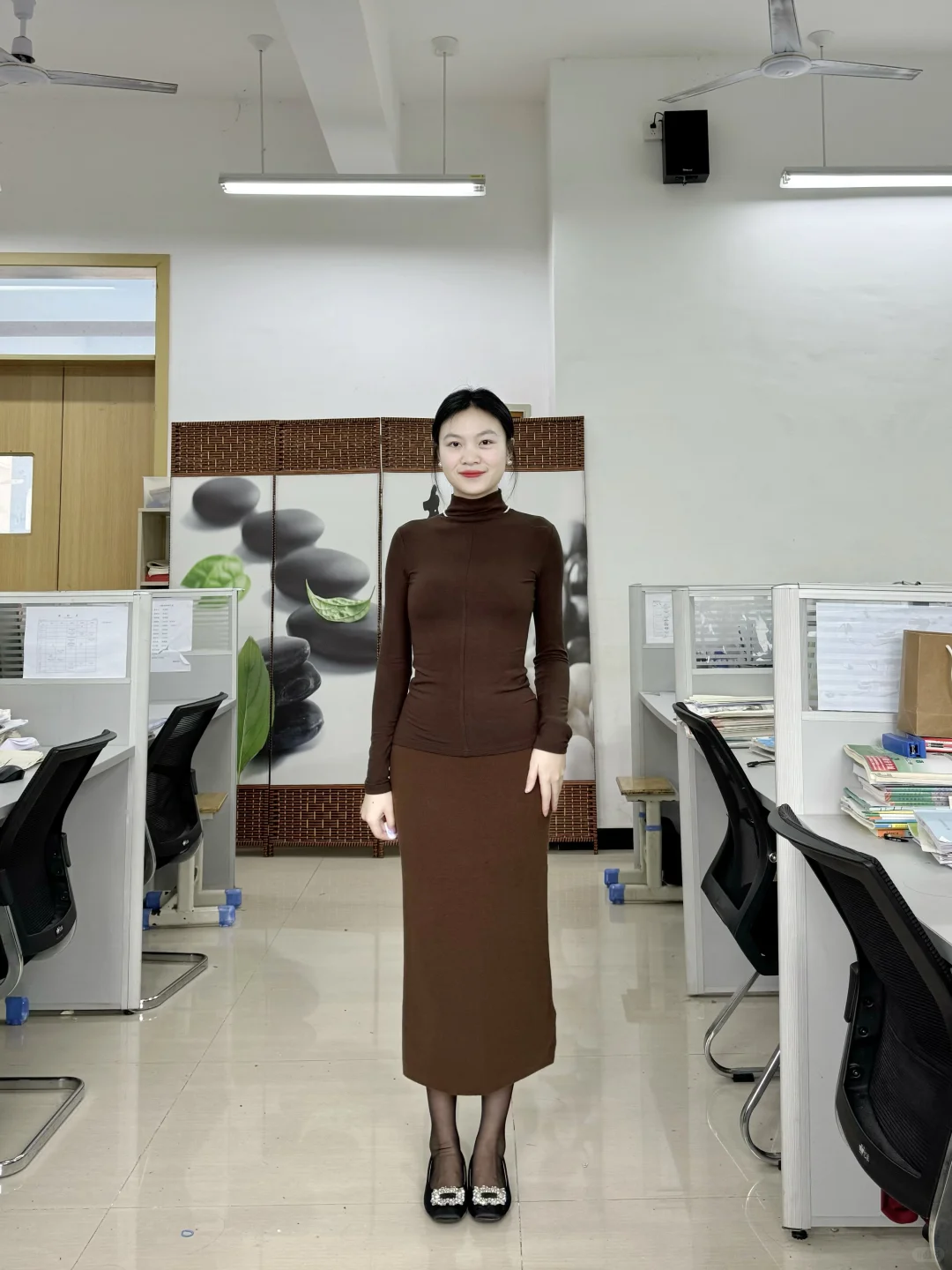 教师穿搭｜英语老师秋冬的漂亮内搭们～～