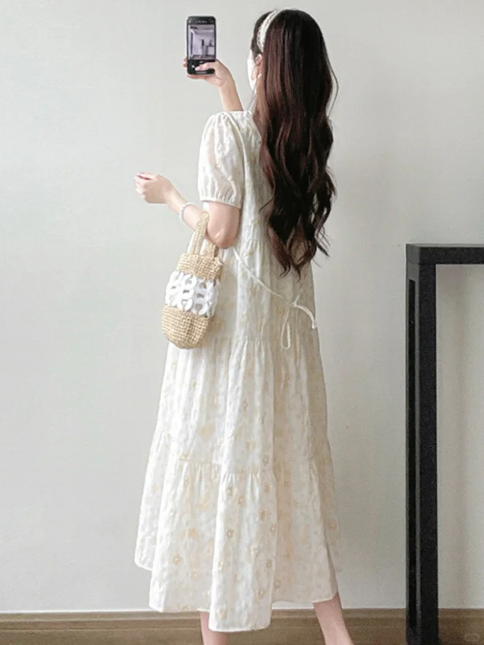 谁懂啊～清冷刺绣孕妇连衣裙真的好显气质啊！