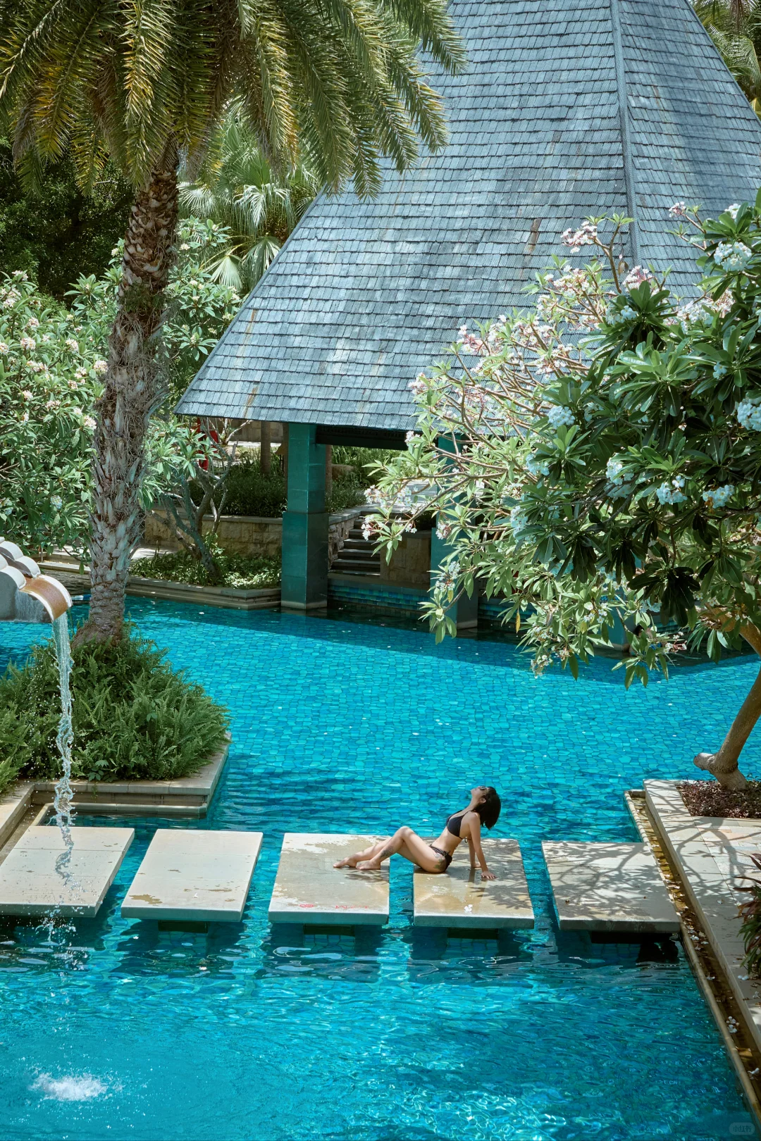 三亚小众打卡！比基尼美女必拍的文化机位