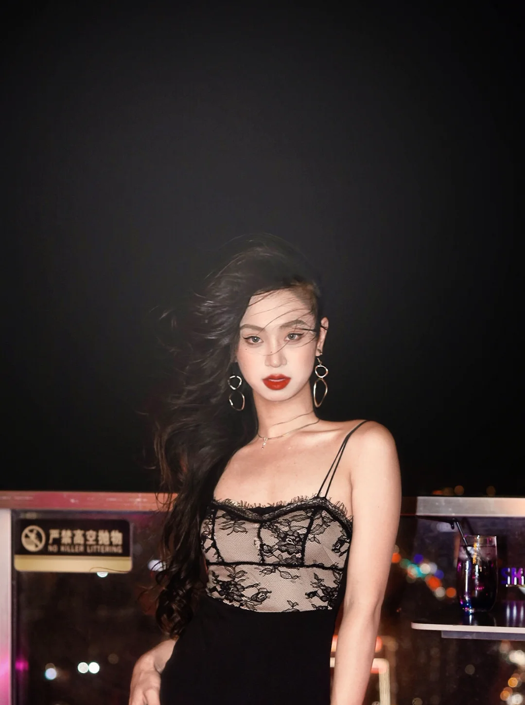 感觉上天赋予了她一万缕光✨