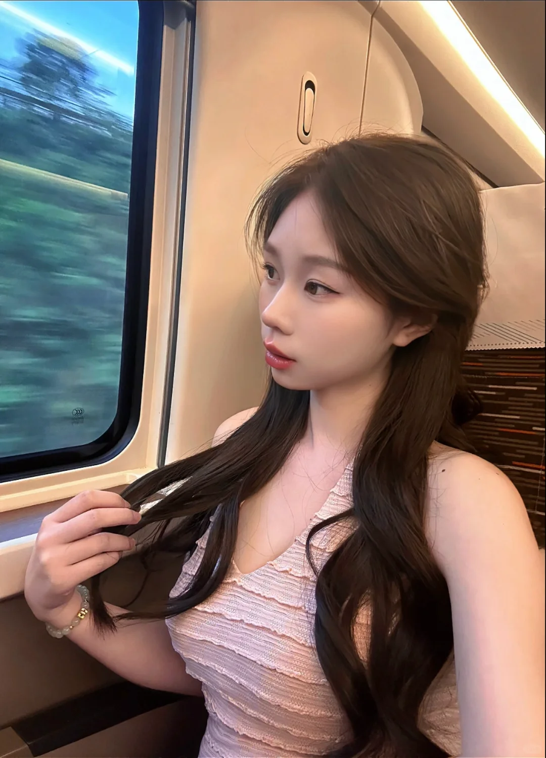 好娇媚的粉红小裙子