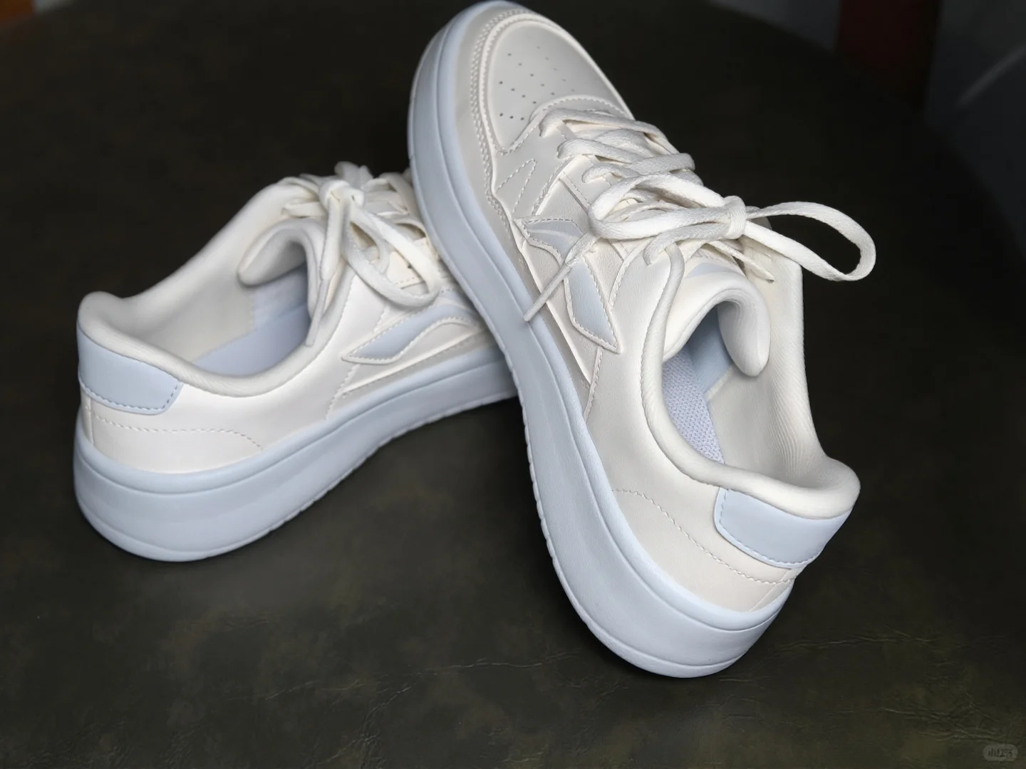 板鞋➕瑜伽裤打几分