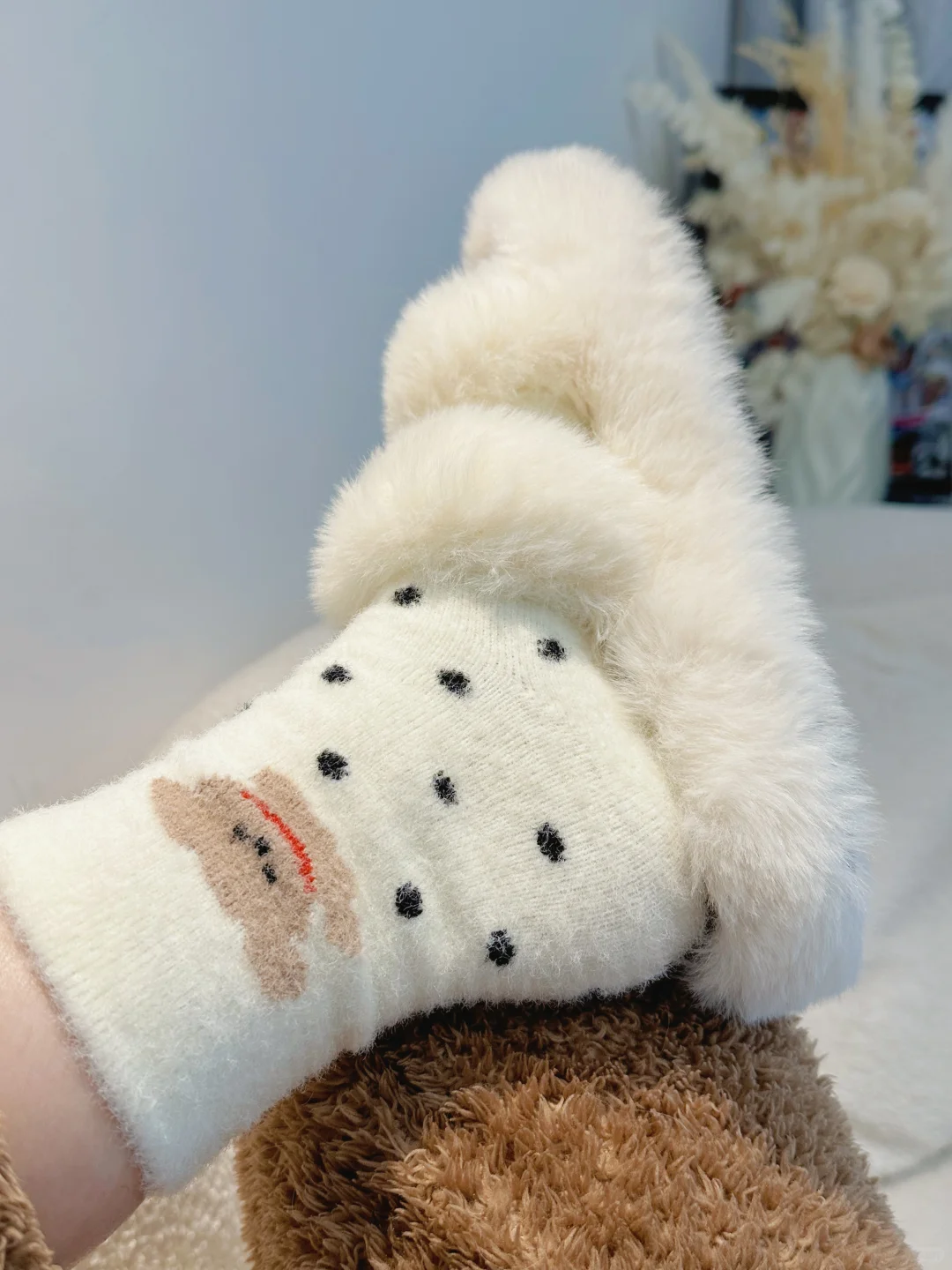 谁说女生穿厚袜子会脚臭！！