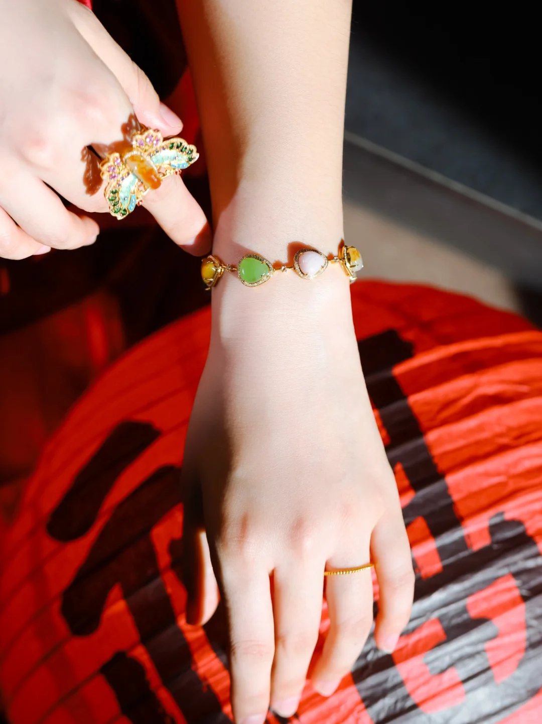 惊呆了！和田玉独籽还能这么玩儿？