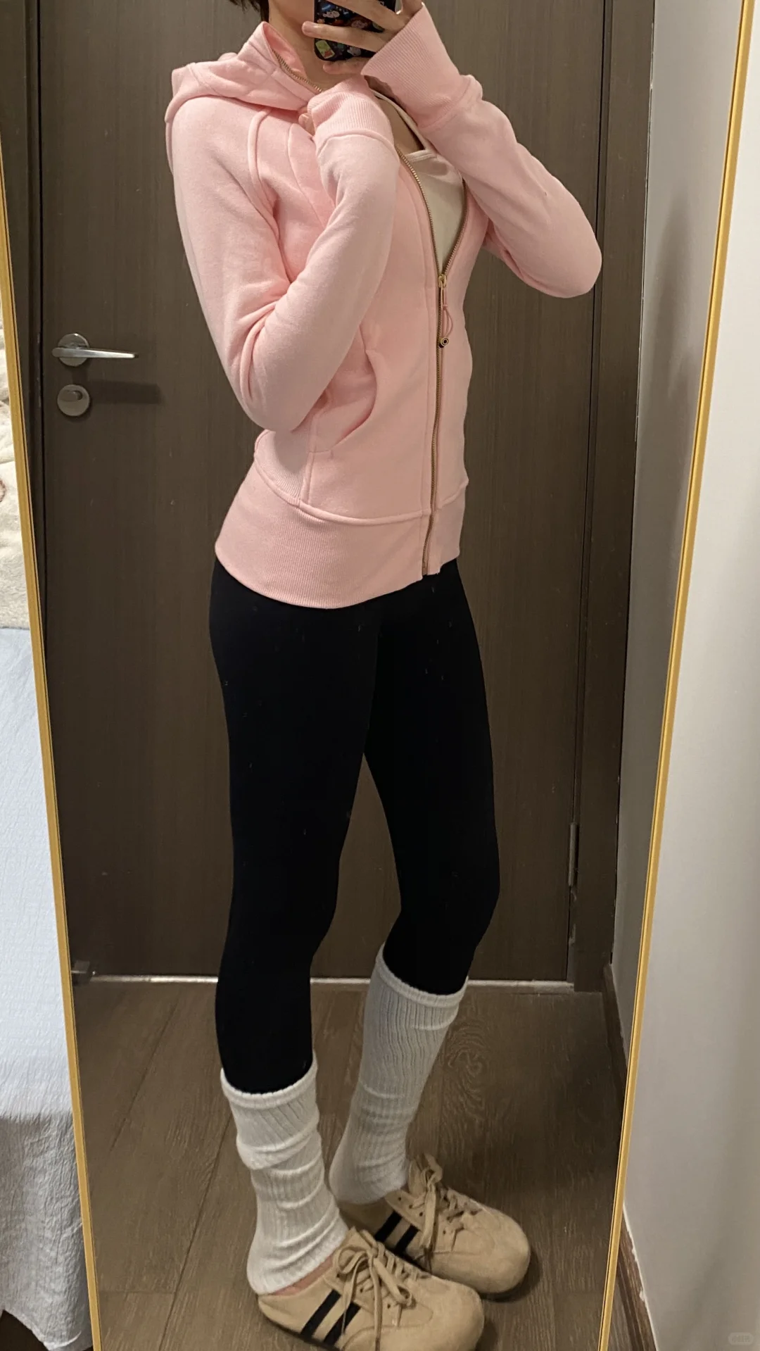 瑜伽裤and瑜伽服