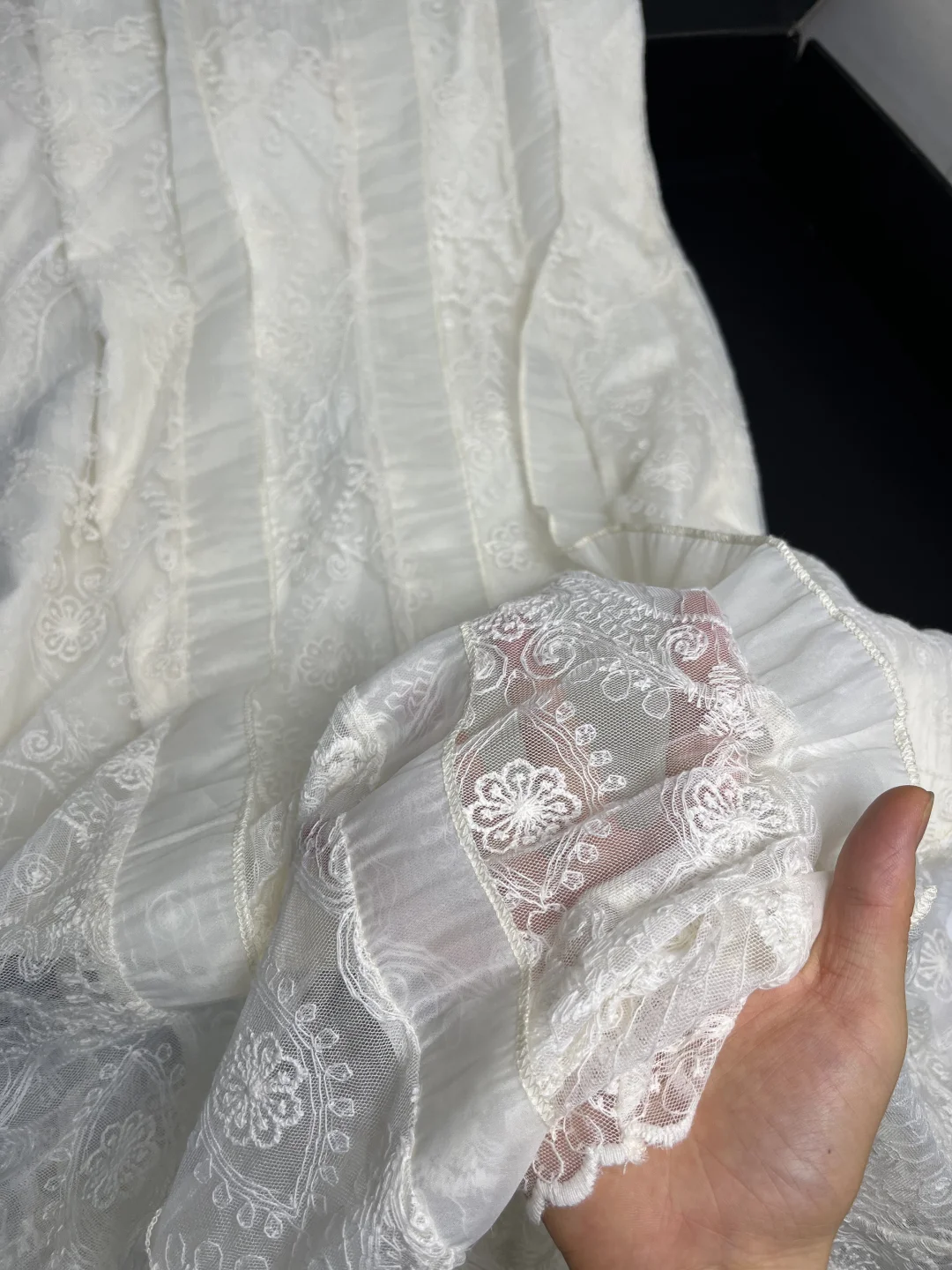 Live图！回购2次的宝藏店铺！绝美蕾丝裙才39