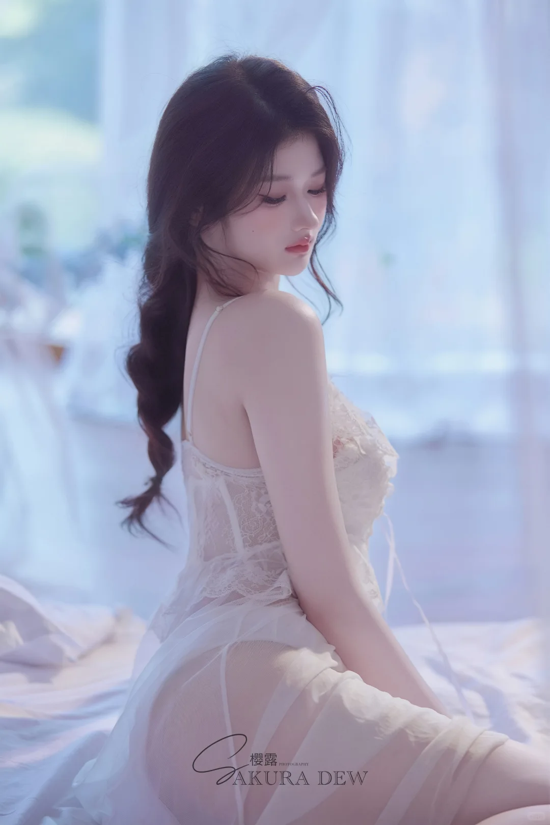 室内纯欲风天花板｜这组像偷偷藏不住的心动